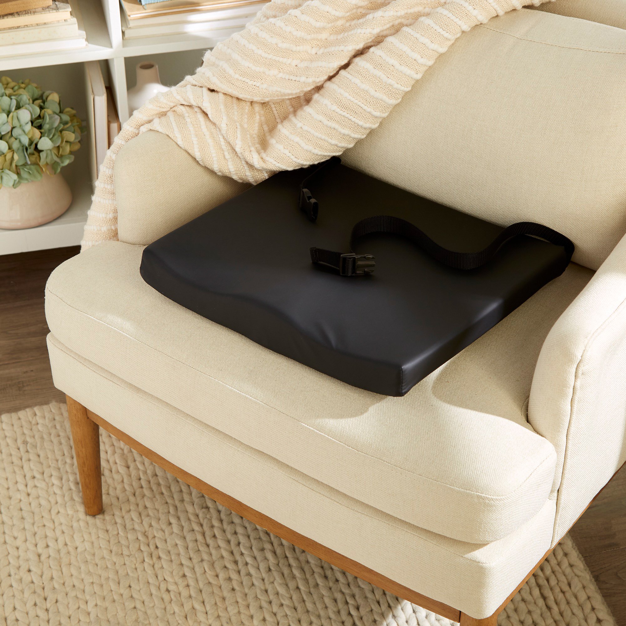 McKesson Brand 170-76005SP - McKesson Premium Molded Foam Seat Cushion, 22 x 18 x 3 Inch - 1/Each, 4/Case