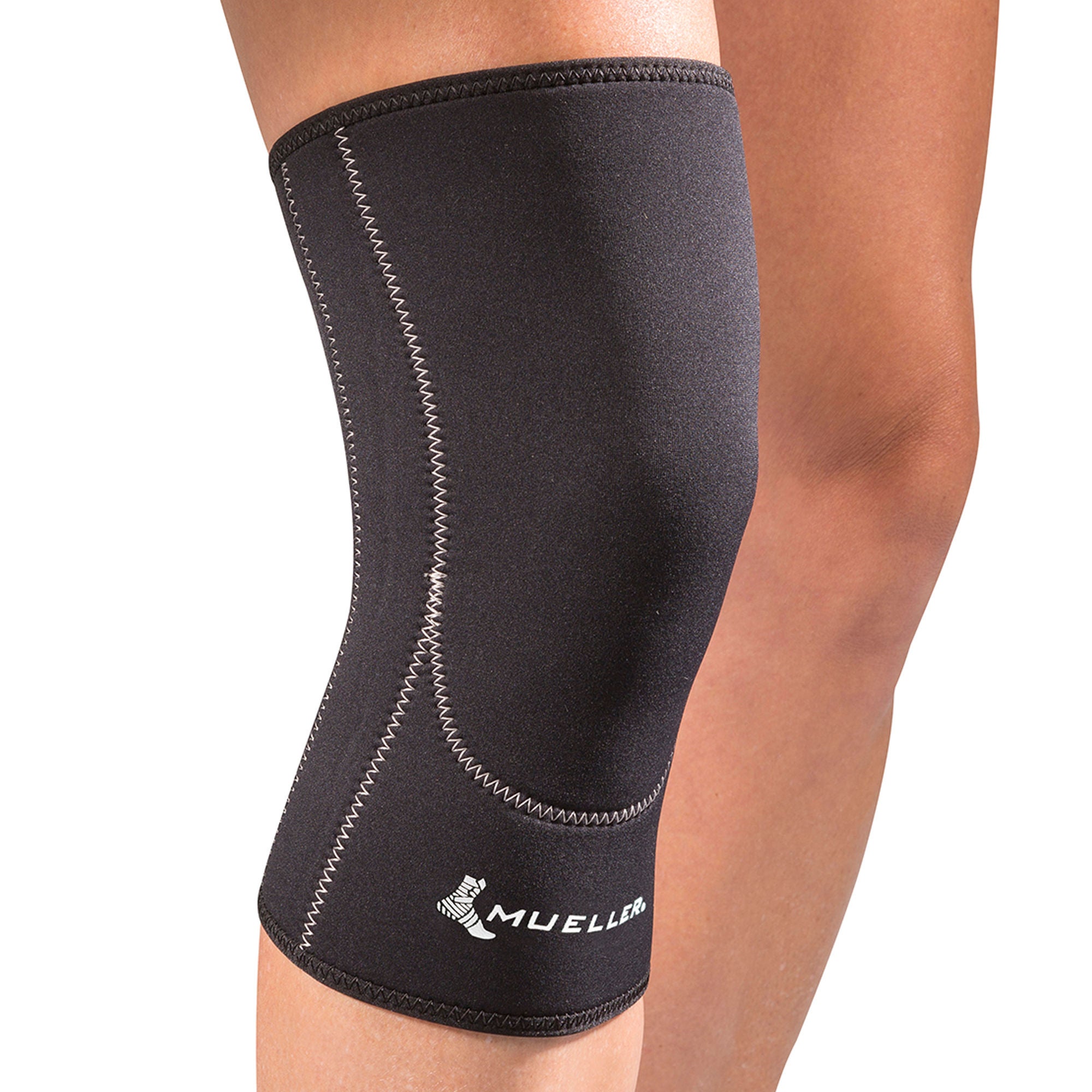 Mueller Sports Medicine - 52642 Knee Support Mueller® Medium Pull-On 14 to 16 Inch Knee Circumference Left or Right Knee