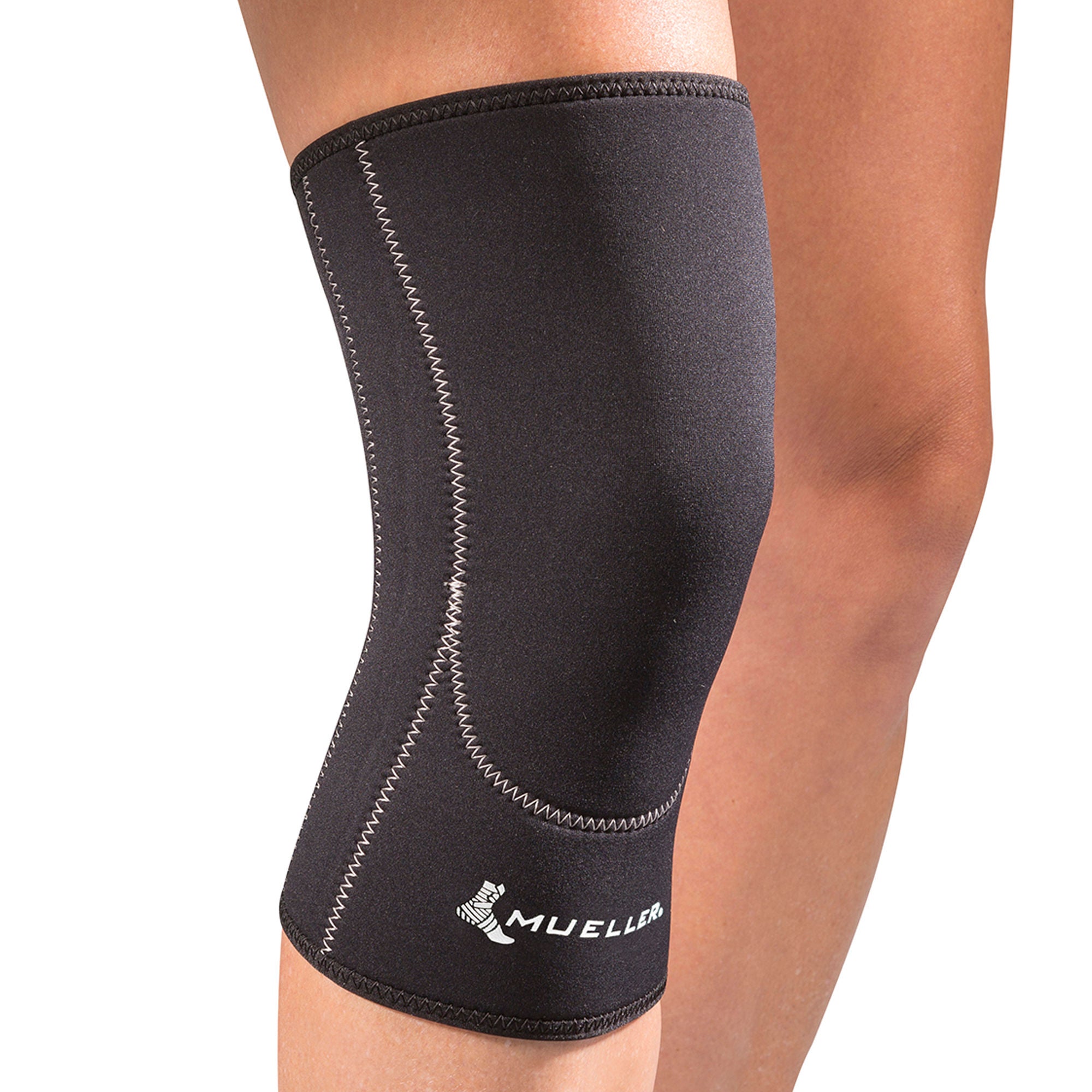 Mueller Sports Medicine - 52643 Knee Support Mueller® Large Pull-On 16 to 18 Inch Knee Circumference Left or Right Knee