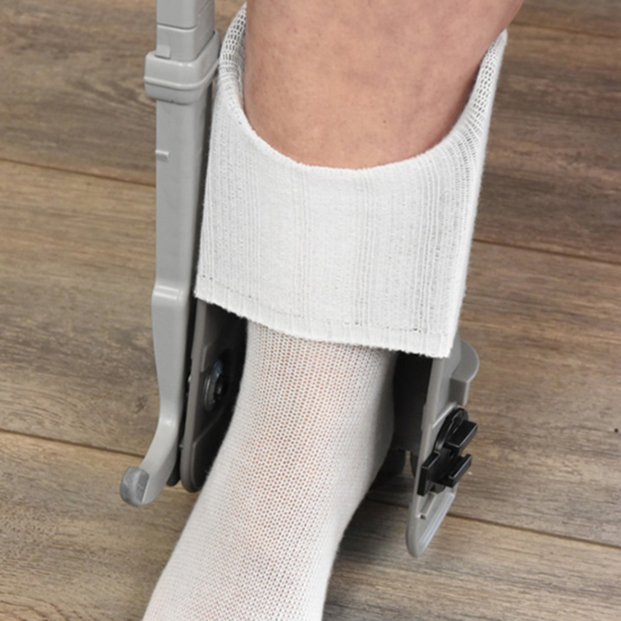 Easy To Use Products LLC 755 - Reach Right Dressing Hip Kit with Shoe Horn, Sock Aid, Dressing Hook - 1/Each, 8/Case