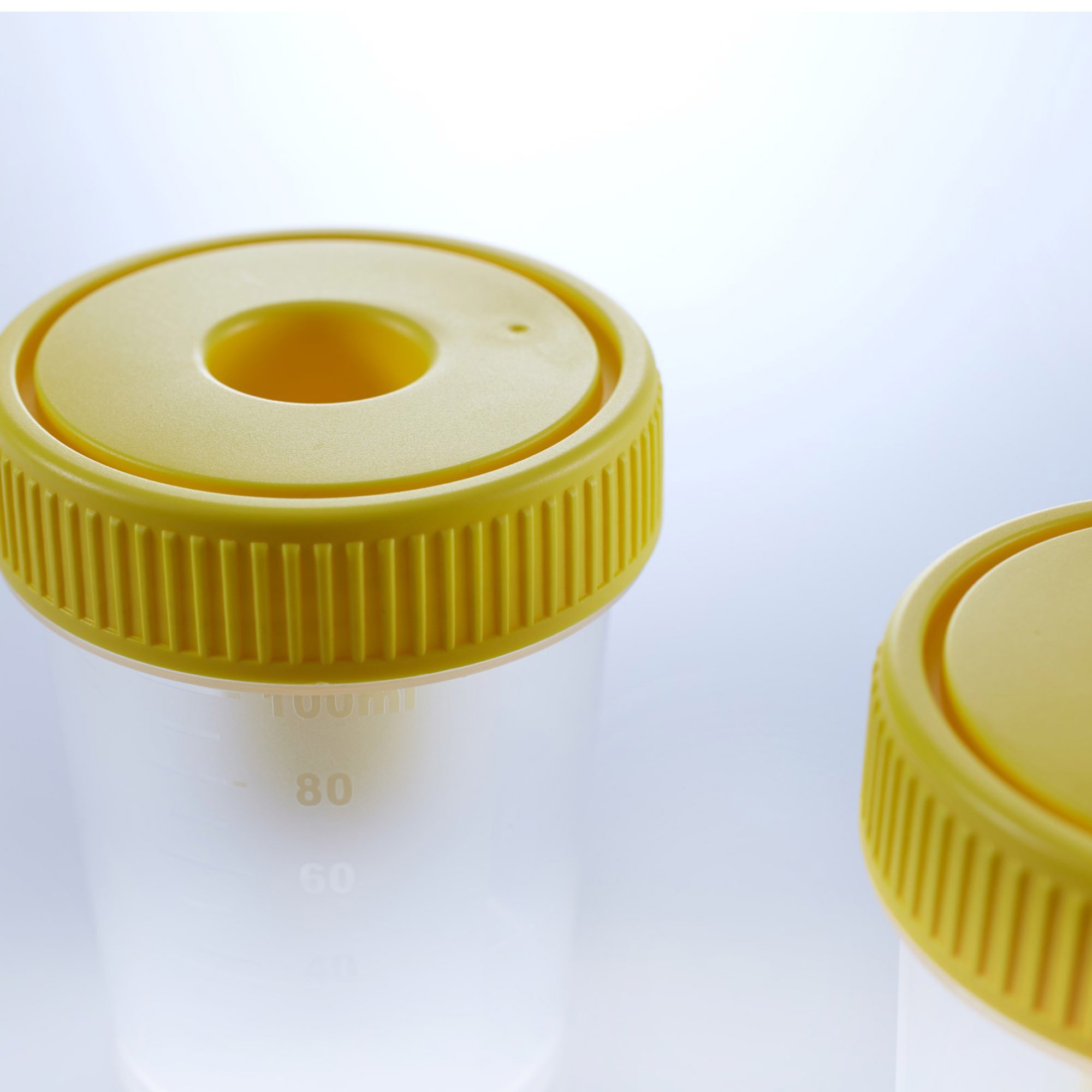 Urine Specimen Container with Integrated Transfer Device 724321 by Greiner Bio-One