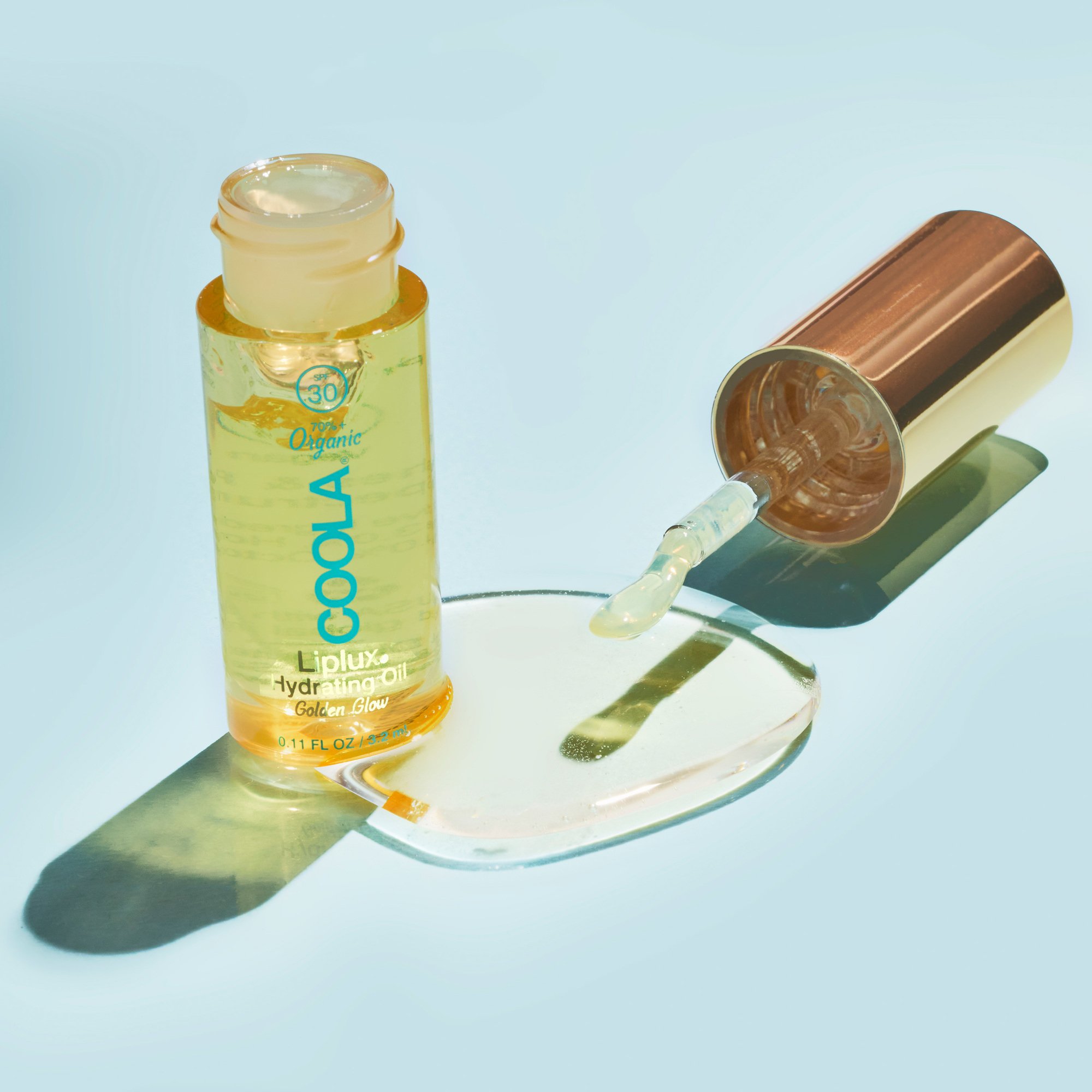 COOLA LLC CL10427 - Classic Liplux® Organic Hydrating Lip Oil Sunscreen SPF 30, Golden Glow - 1/Each, 24/Case