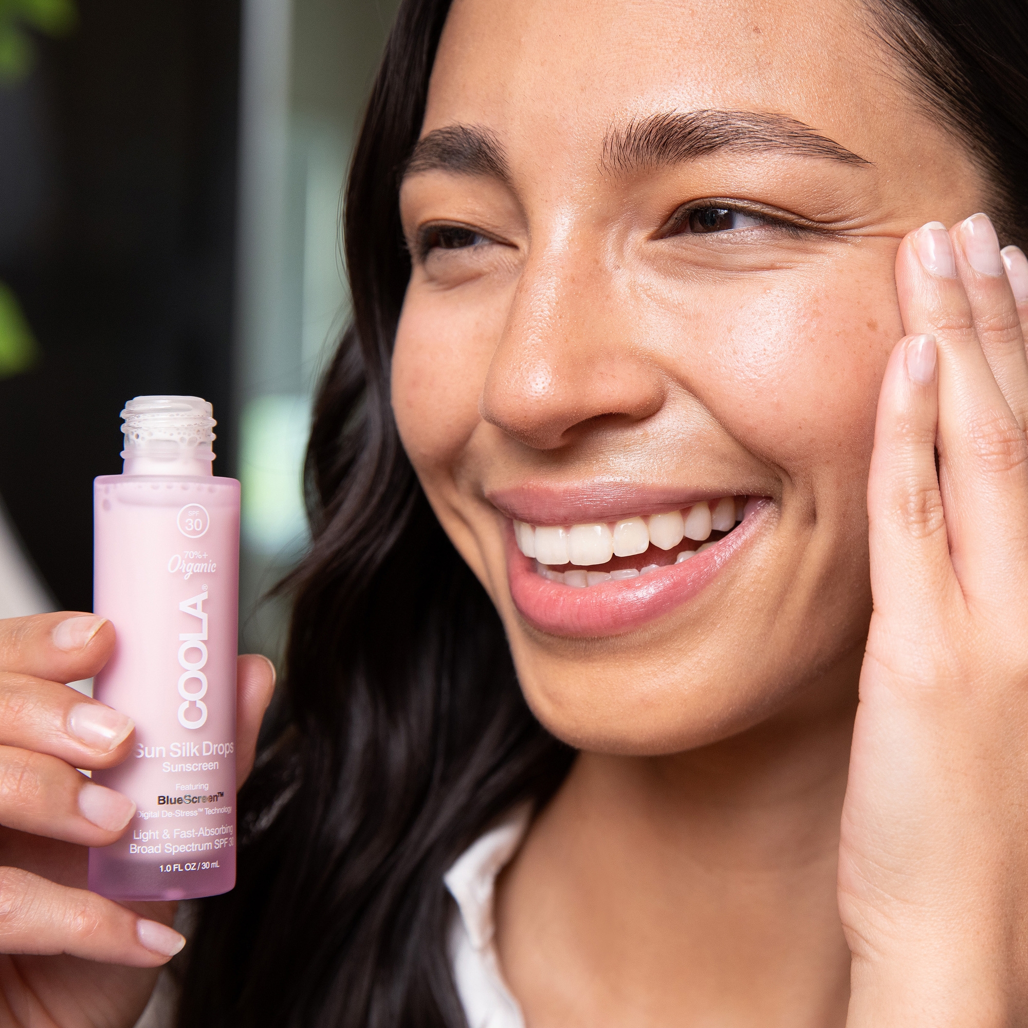 COOLA LLC CL10479 - Coola® Sun Silk Drops Sunscreen with BlueScreen™ Digital De-Stress™ SPF 30 - 1/Each, 24/Case