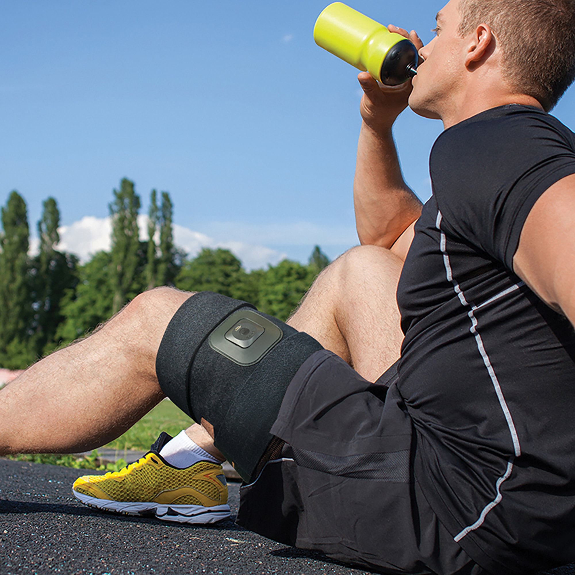 Brownmed 7241 - Intellinetix® Vibration Therapy Wrap for Upper Leg - 1/Each, 15/Case