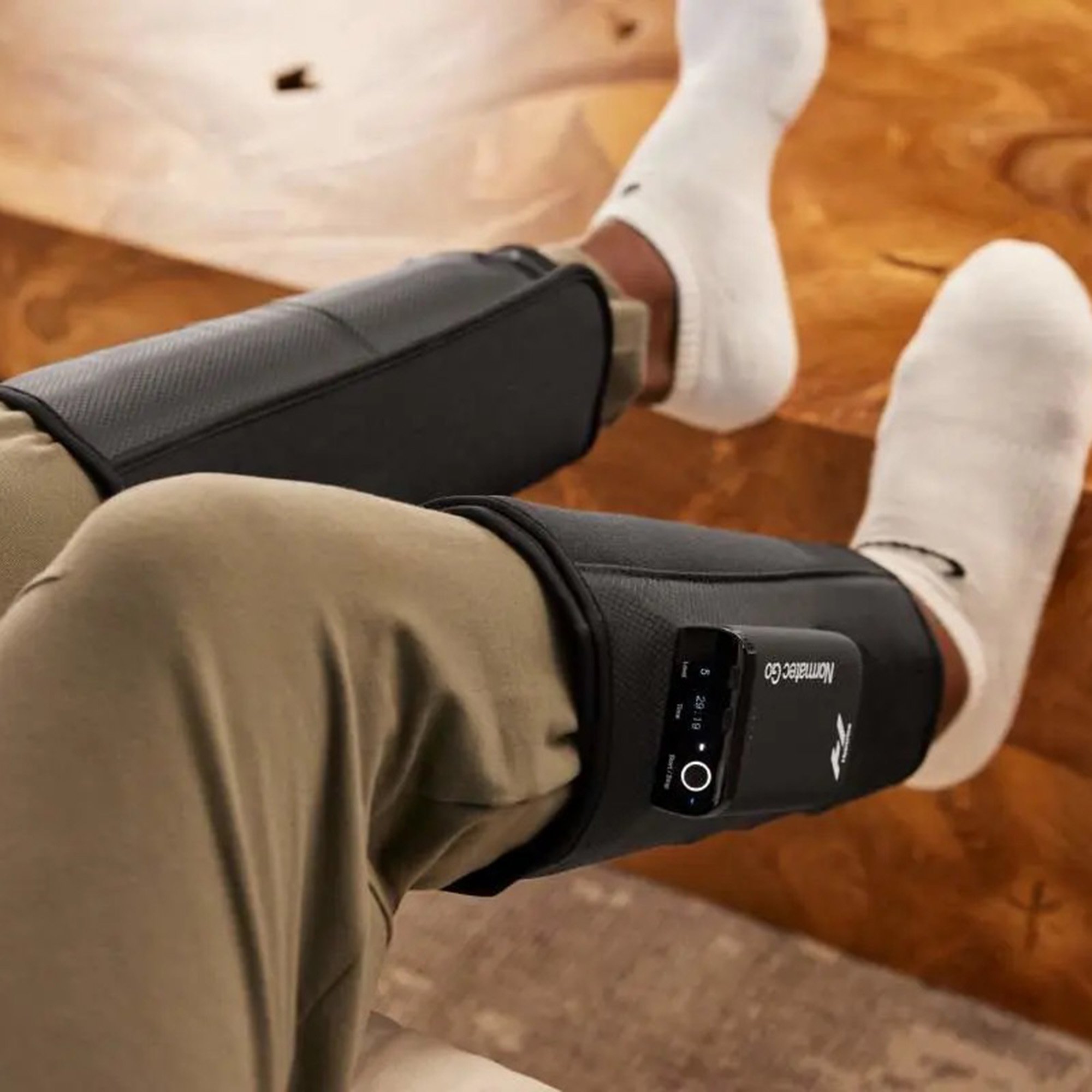 Hyperice Inc 63010 001-03 - Normatec 3 Leg Package Pneumatic Compression Massage Garment and Control Unit - 1/Each