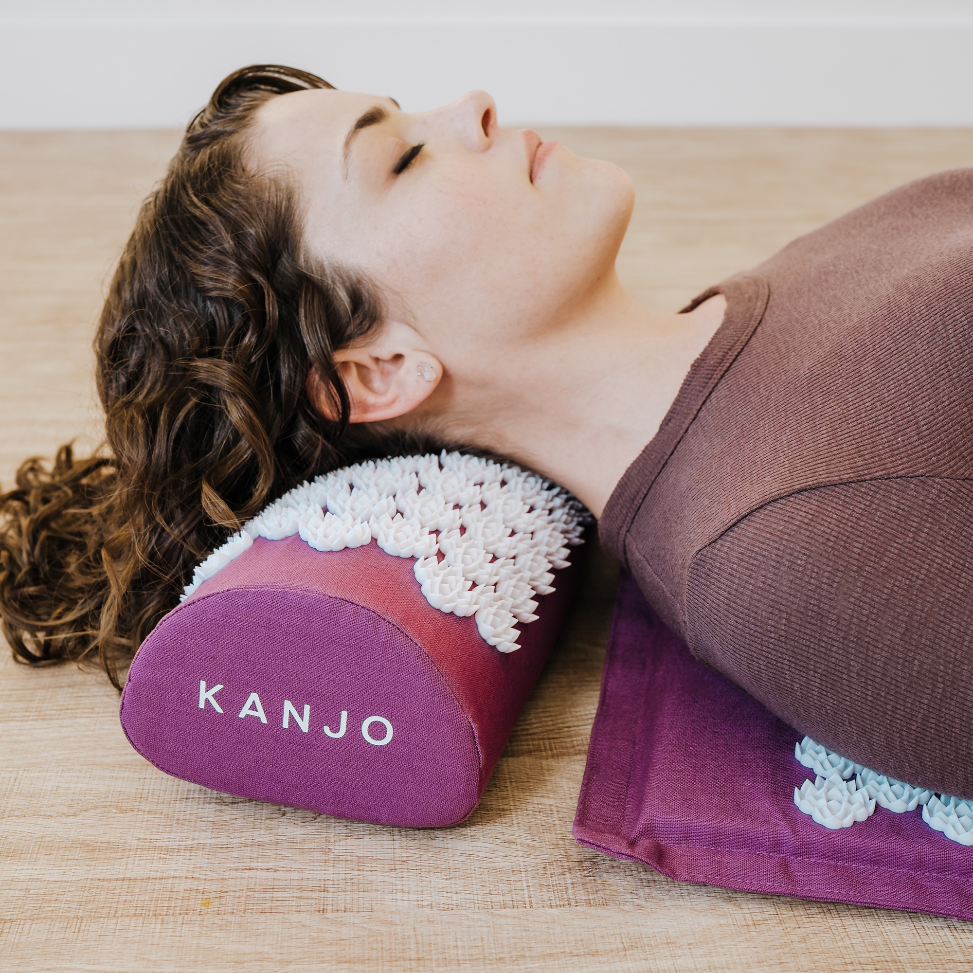 Acutens Inc KANAMEM - Kanjo Memory Foam Acupressure Mat Set, Purple - 1/Each, 8/Case