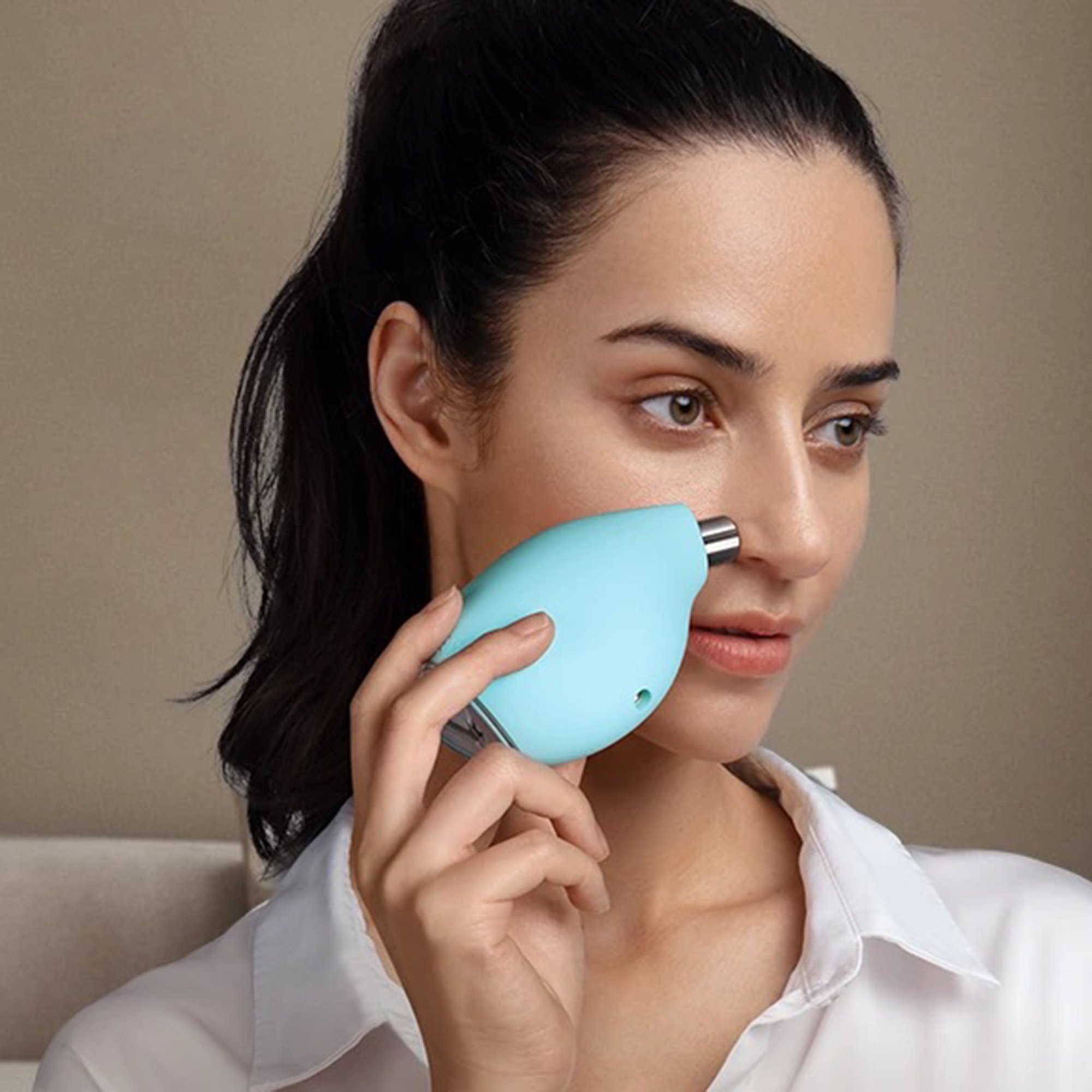 Foreo Inc F1948 - KIWI™ Blackhead Remover Pore Vaccum - 1/Each