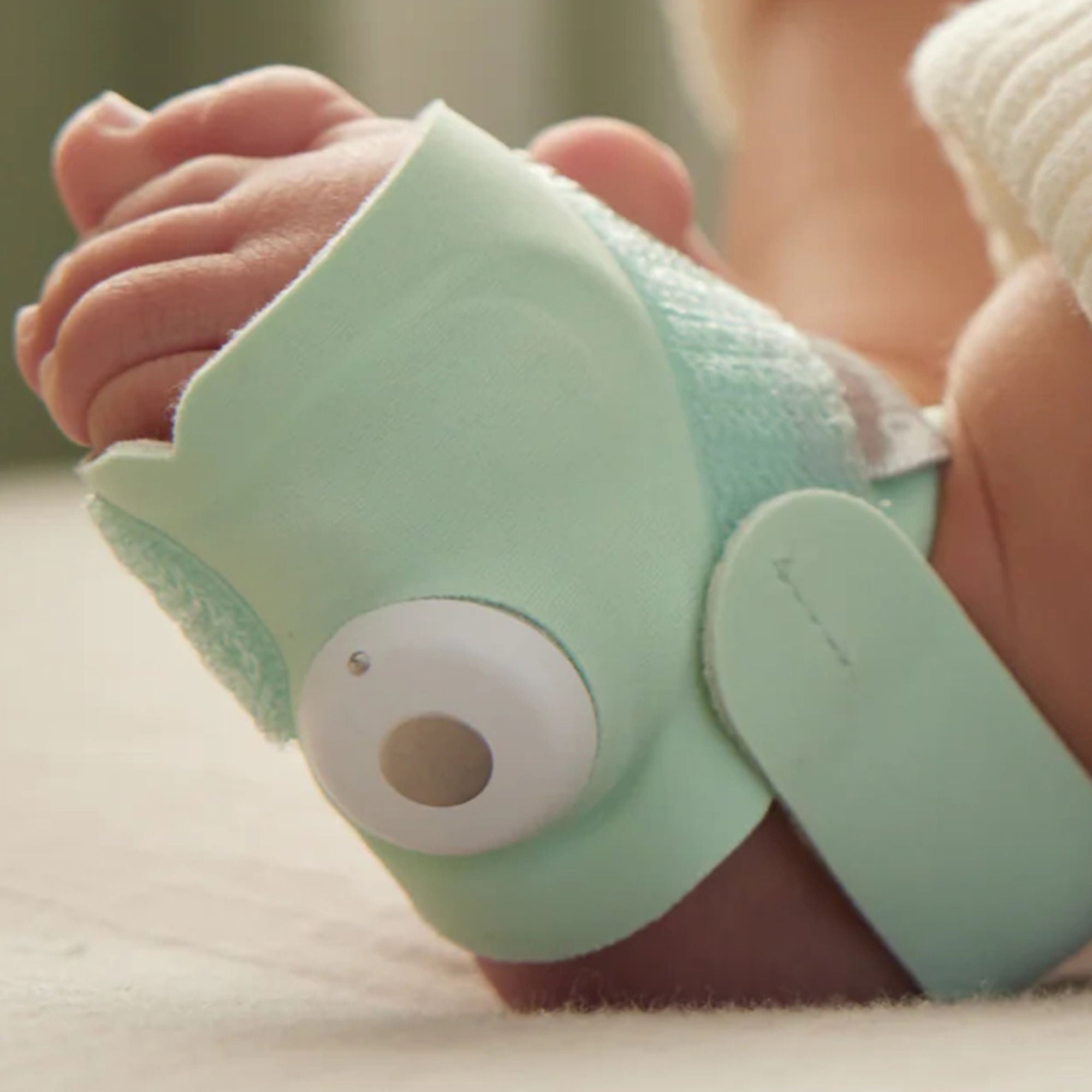 Owlet Baby Care Inc - PS03NWBUSN Baby Monitoring System Owlet® Dream Duo Bedtime Blue