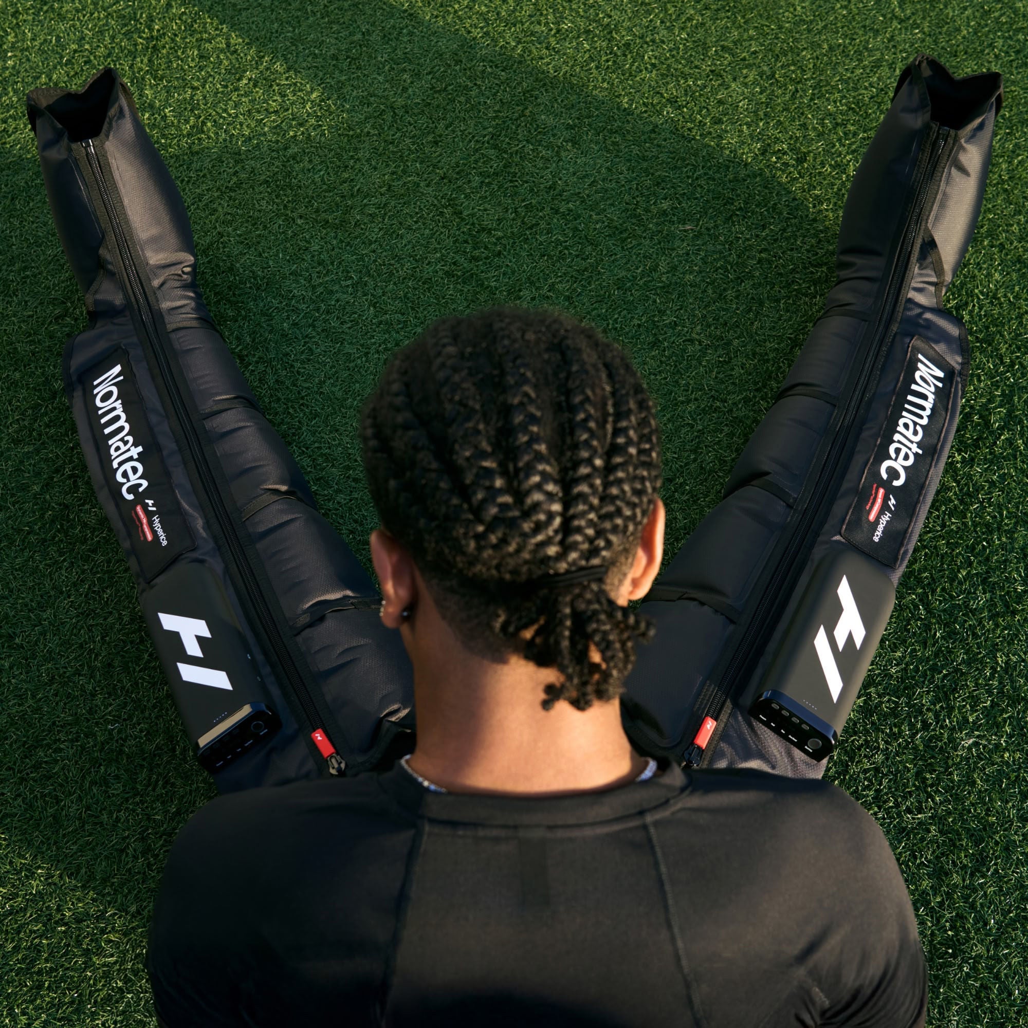 Hyperice Inc - 69300 001-03 Compression Massage Garment Hyperice Normatec Elite