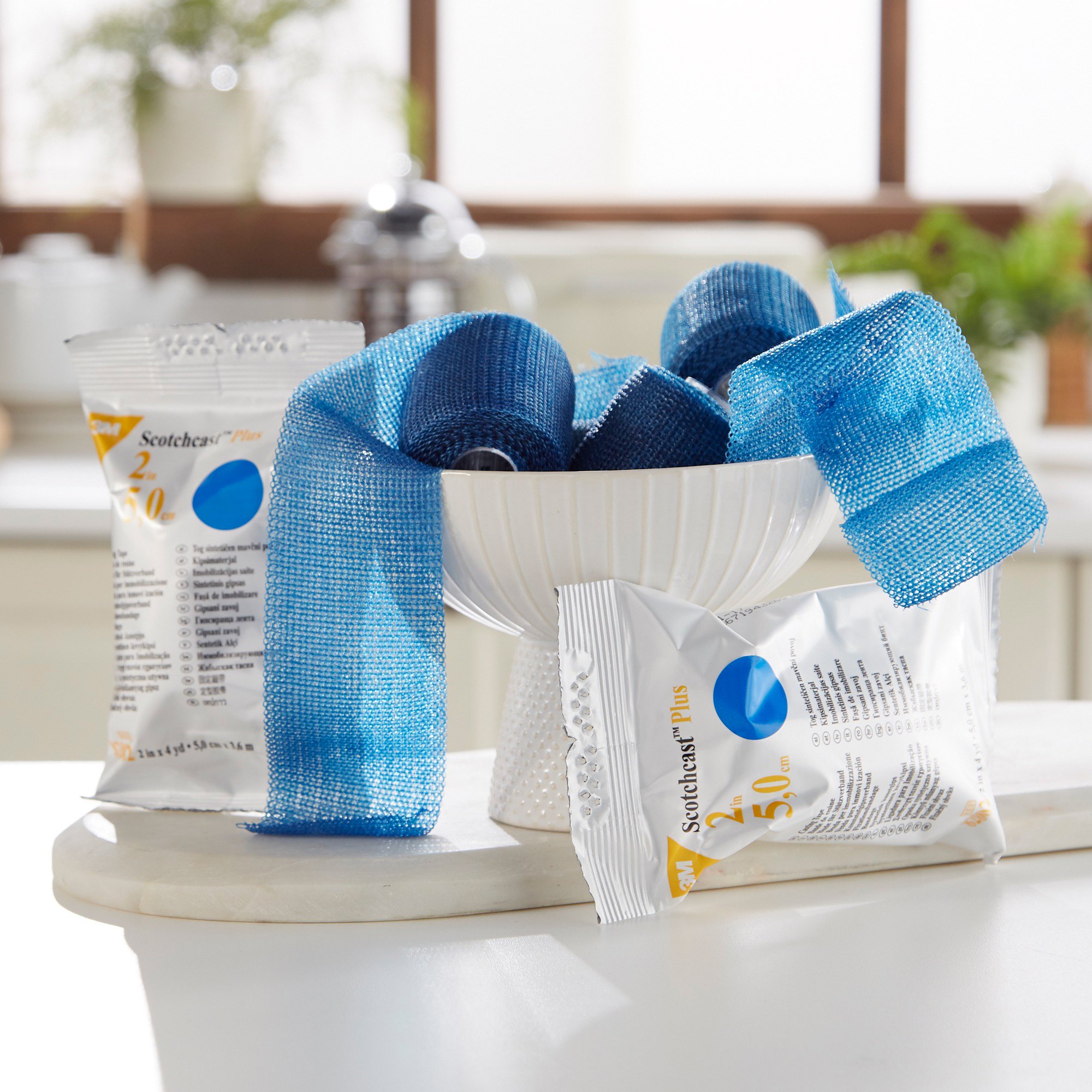 Solventum Corporation 82002B - 3M™ Scotchcast™ Plus Blue Cast Tape, 2 Inch x 4 Yard - 1/Each, 10/Box, 10/Case