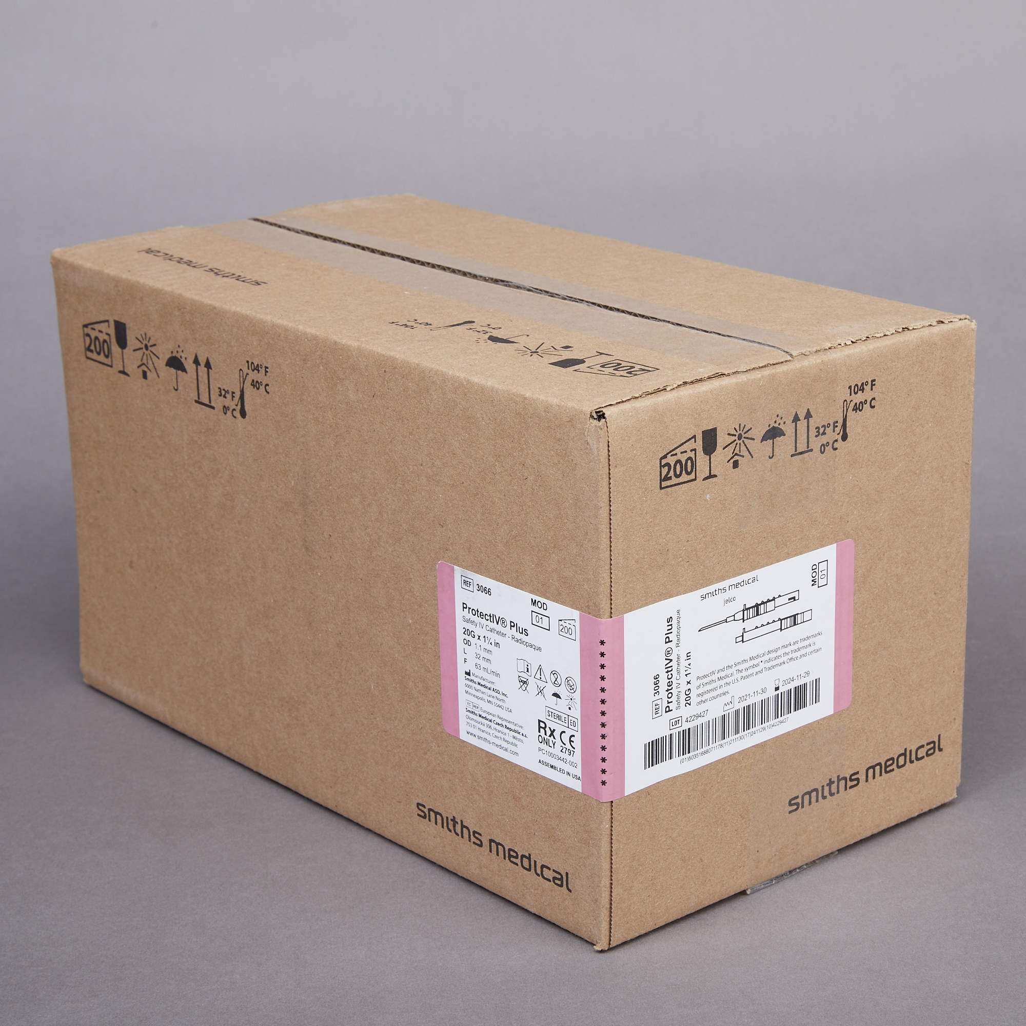 ICU Medical FKA Smiths Medical - 306601 Protectiv® Plus Peripheral IV Catheter