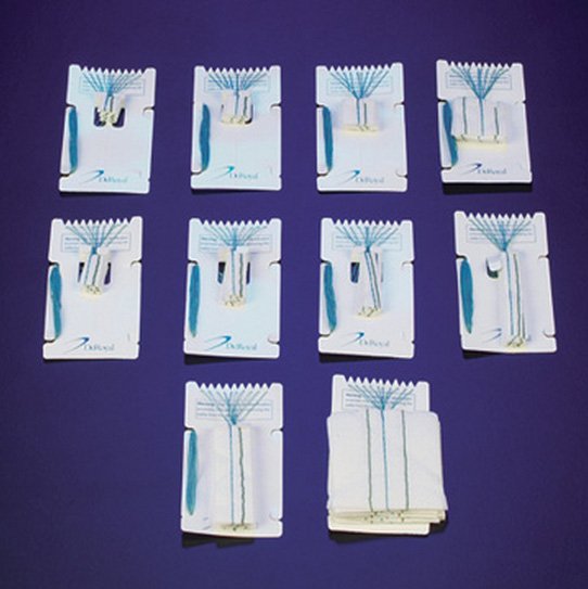 DeRoyal 30-060 - Surgical Neuro Sponge X-Ray Detectable Rayon 1 X 3 Inch 10 Count Pack Sterile