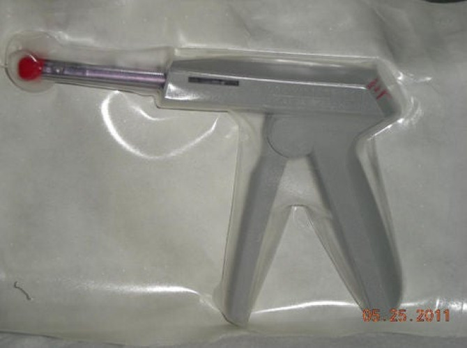 J & J Healthcare Systems - PXR35 Skin Stapler Proximate® Pistol Grip Handle Stainless Steel Staples Regular Staple 35 Staples