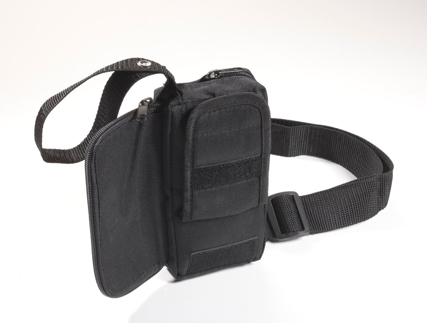 ICU Medical FKA Smiths Medical - 3315 Oximeter Carry Case Case with Belt Clip / Shoulder Strap For use with BCI* Oximeter 3301