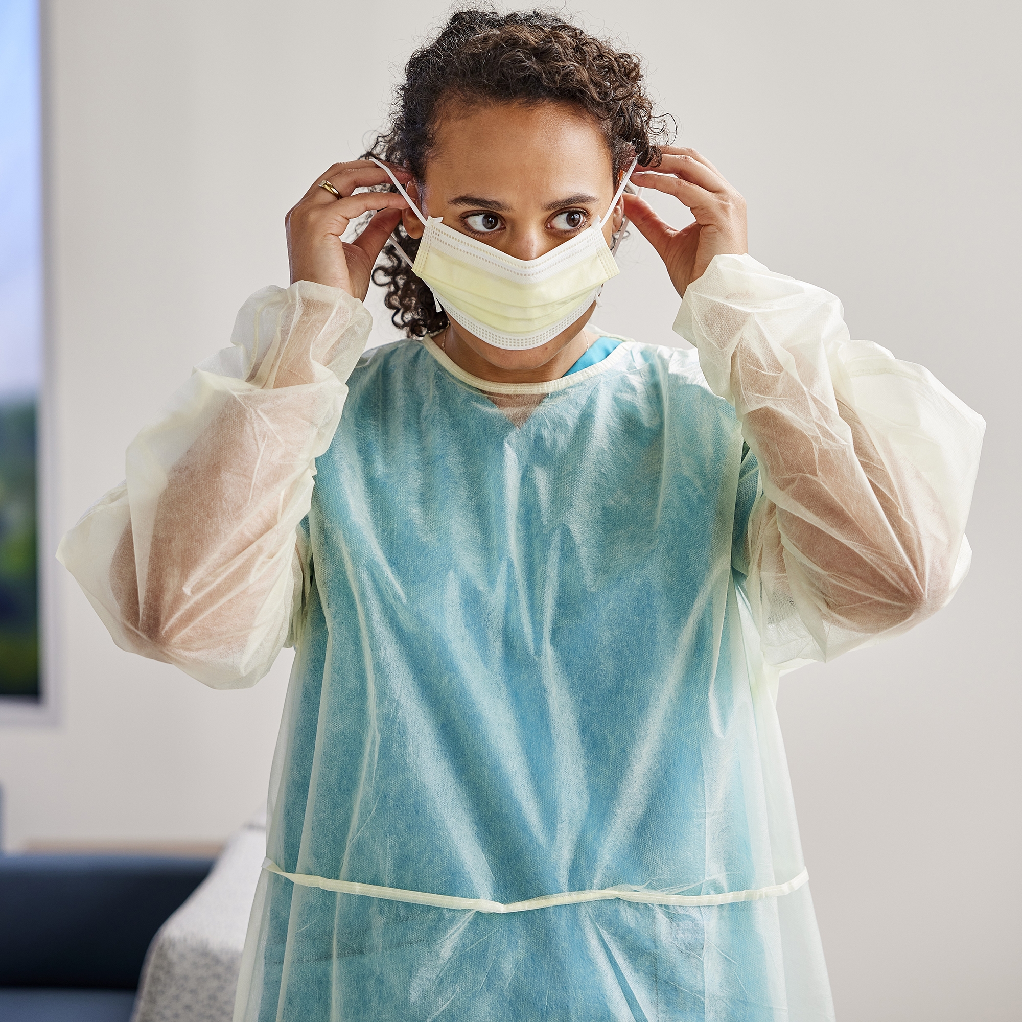 Cardinal - 1100PG Cardinal Health™ Isolation Gown