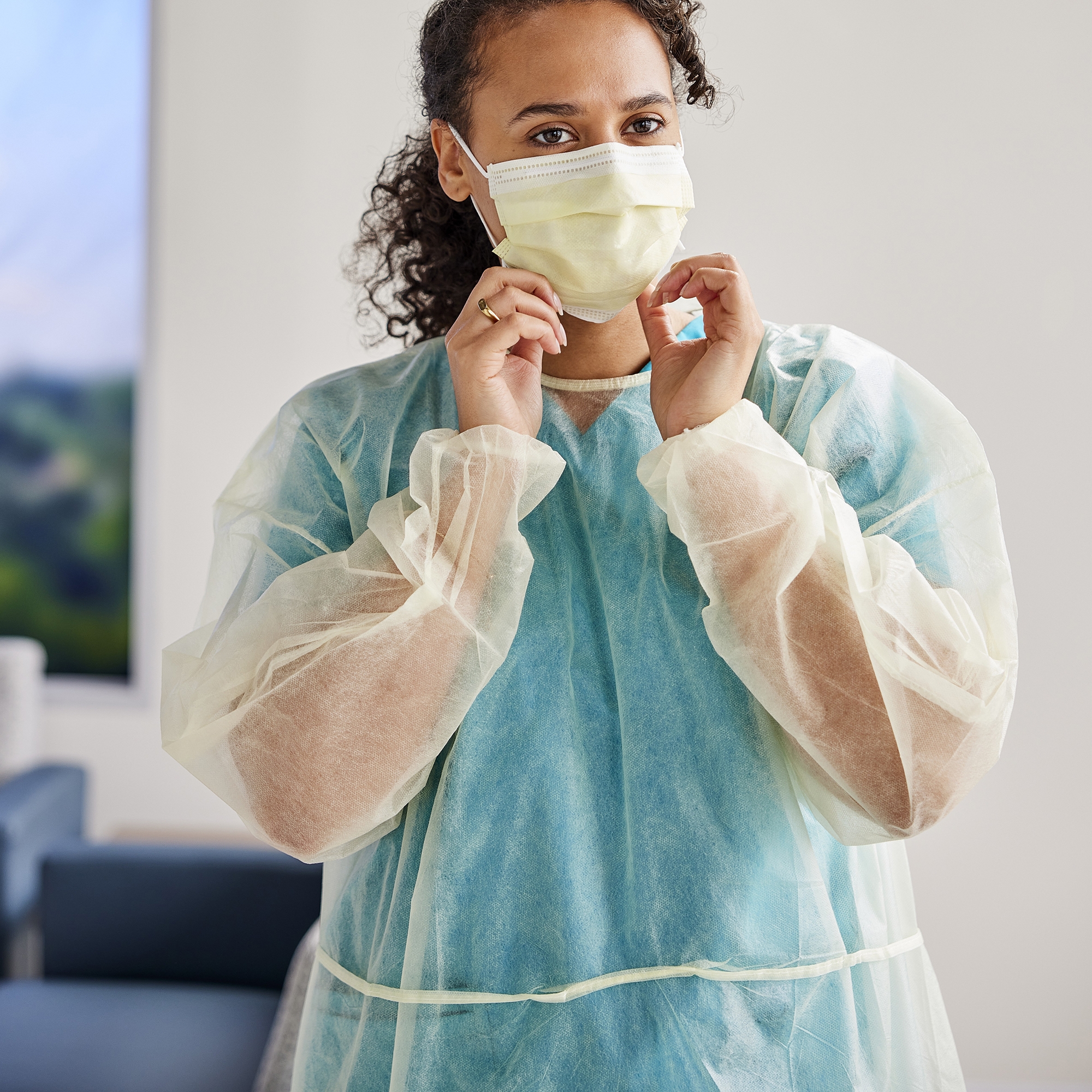 Cardinal - 1100PG Cardinal Health™ Isolation Gown
