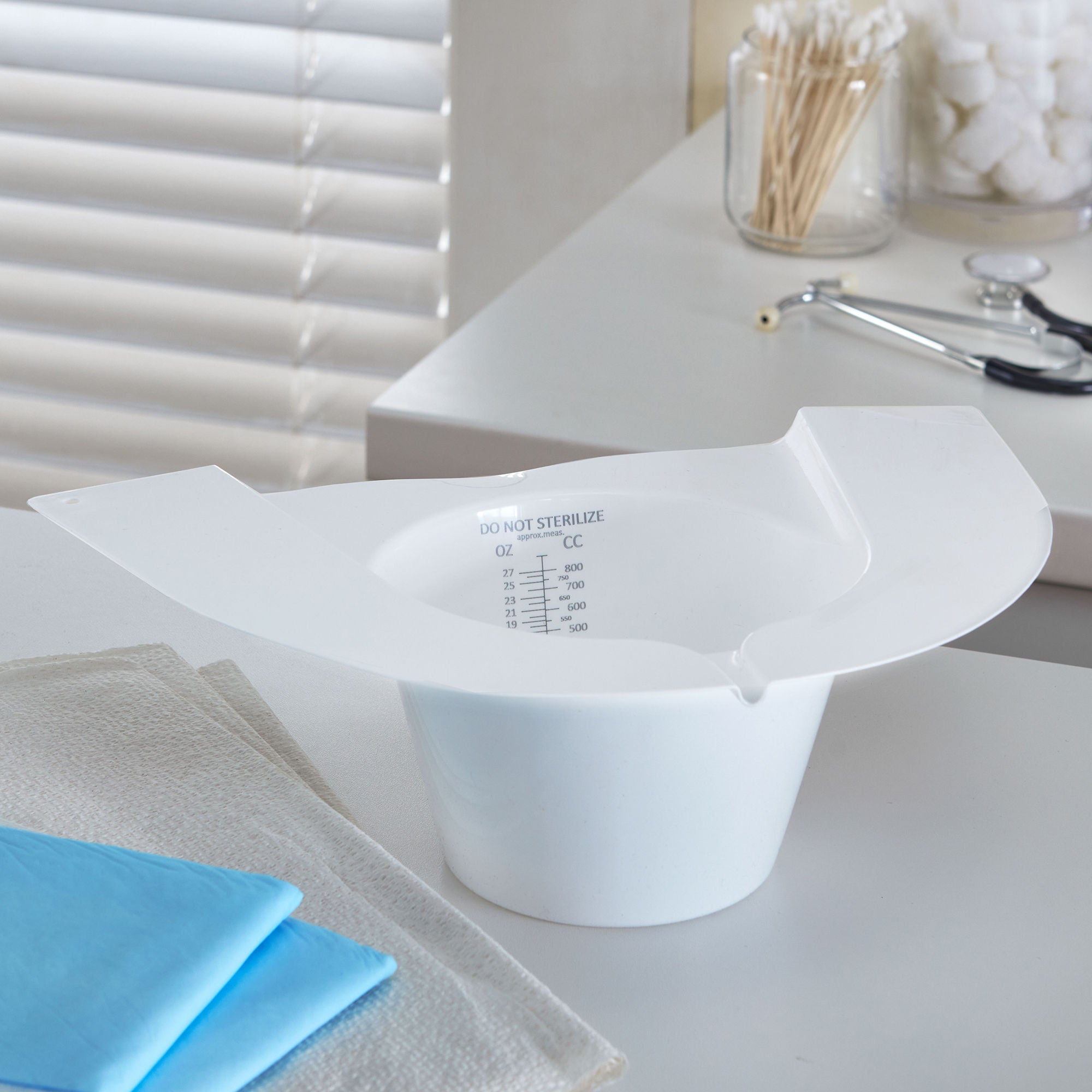 McKesson Commode Specimen Collector 16-9522 by McKesson Brand