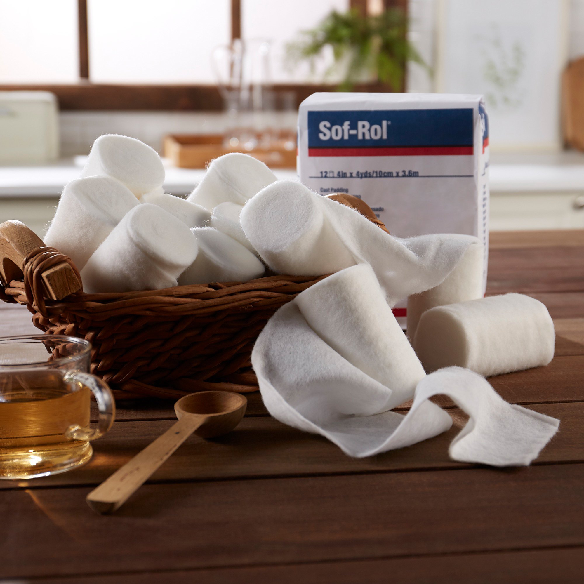 BSN Medical 9034 - Sof-Rol® White Rayon Undercast Cast Padding, 4 Inch x 4 Yard - 12/Bag, 72/Case