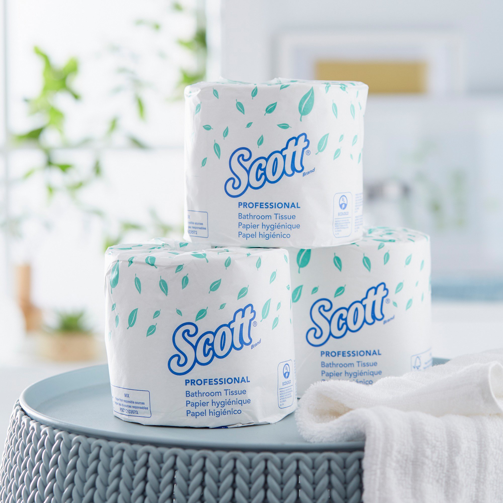 Kimberly Clark 04460 - Scott® Essential Toilet Tissue, Standard - 1/Roll, 80/Case
