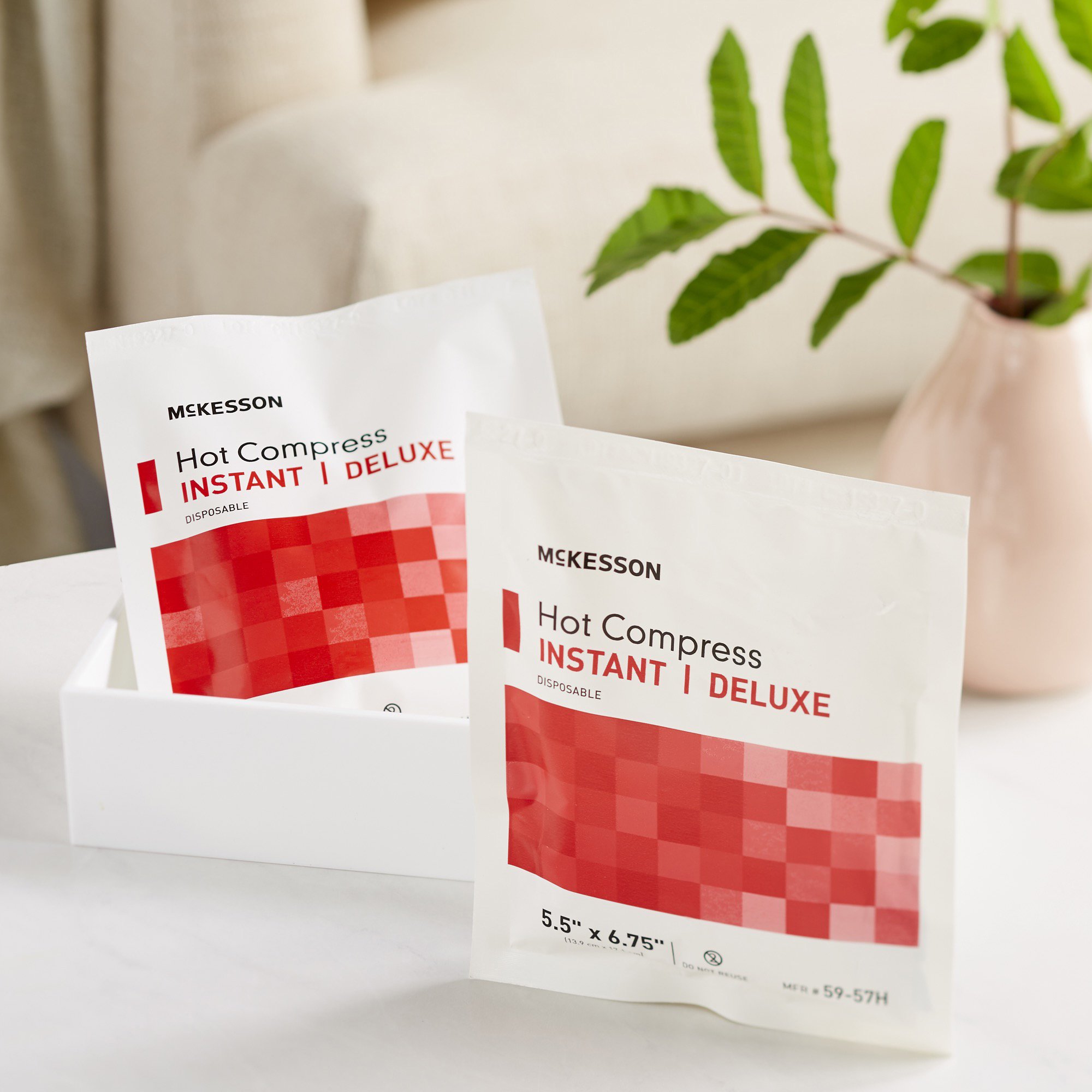 McKesson Brand 59-57H - McKesson Deluxe Instant Hot Pack, 5.5 x 6.75 Inch - 1/Each, 24/Case