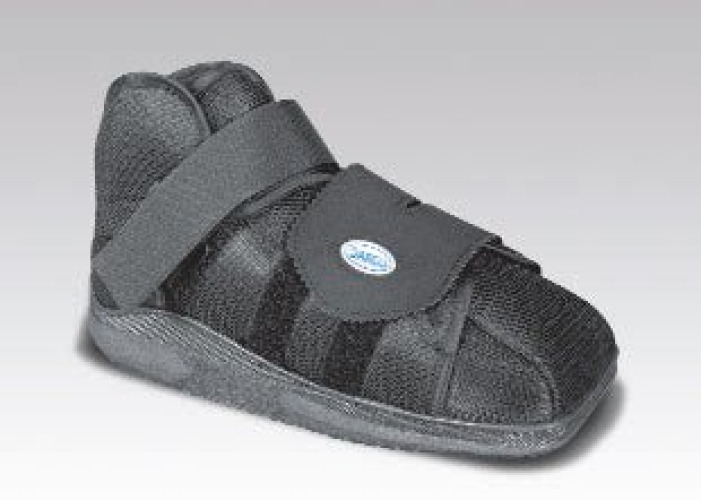 Darco International - APQ2B Darco® APB™ Post-Op Shoe