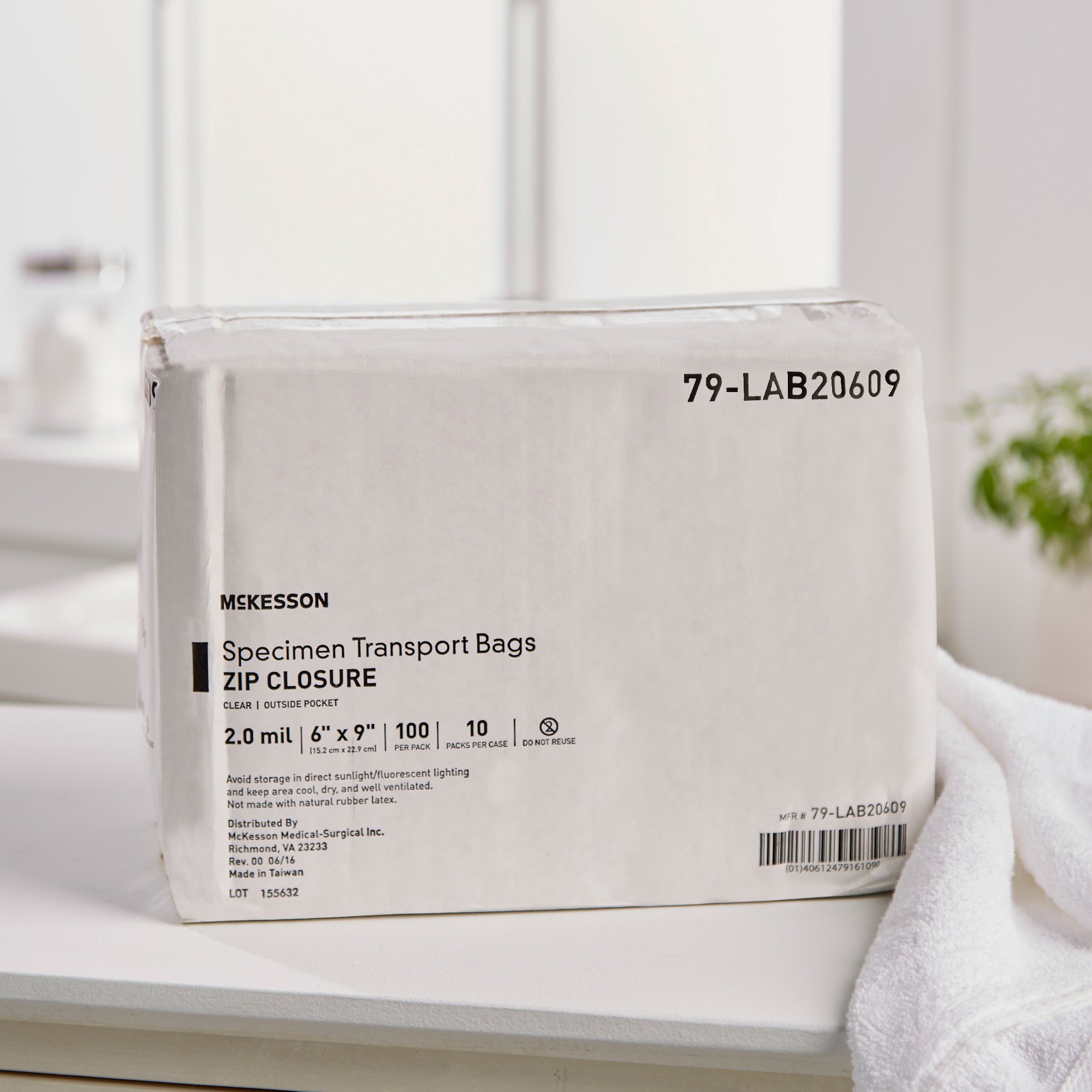 McKesson Brand 79-LAB20609 - McKesson Specimen Transport Bag with Document Pouch, Zip Closure, 6 x 9 Inch - 1/Each, 100/Pack, 1000/Case