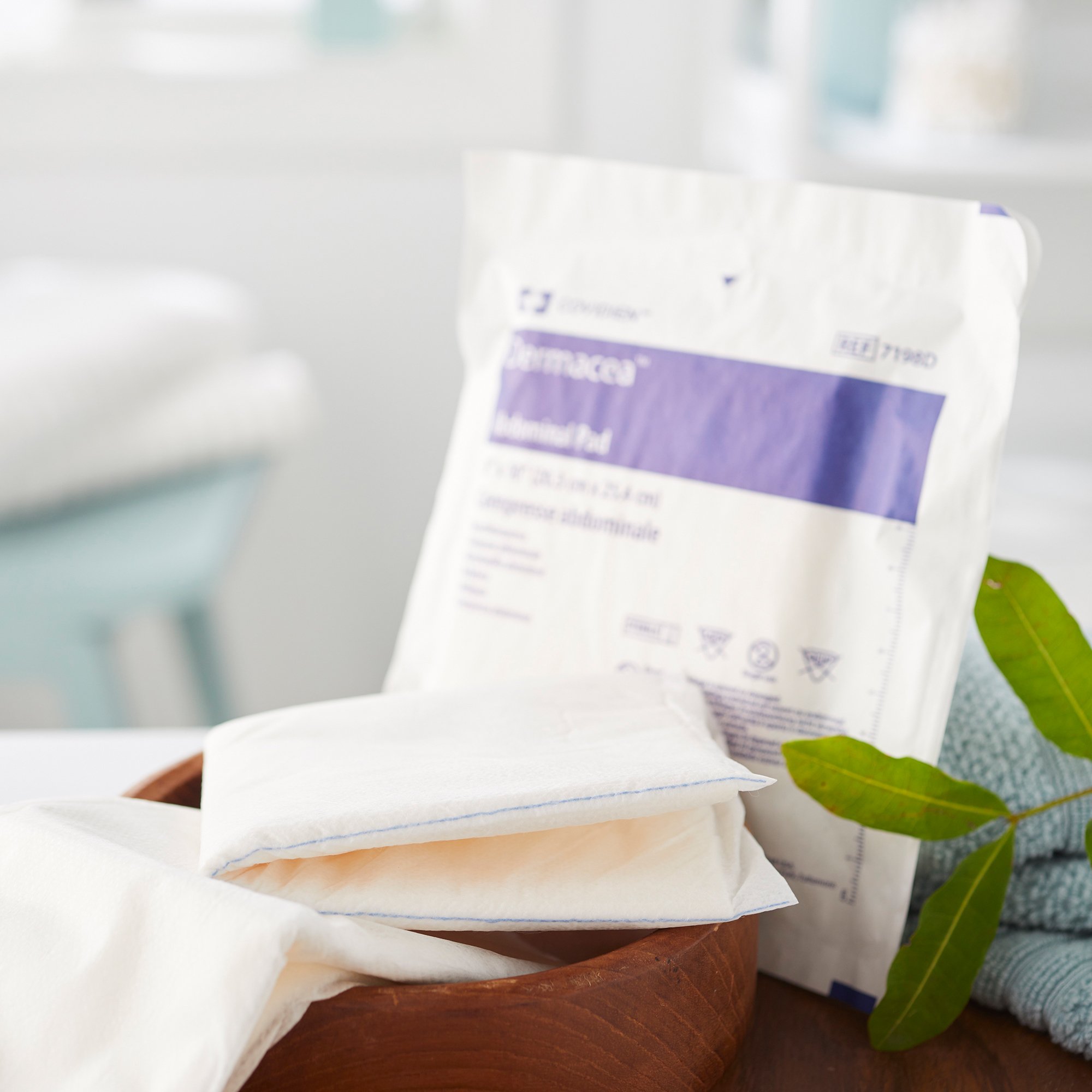 Cardinal 7198D - Dermacea™ Sterile Abdominal Pad, 8 x 10 Inch - 1/Each, 18/Tray, 216/Case