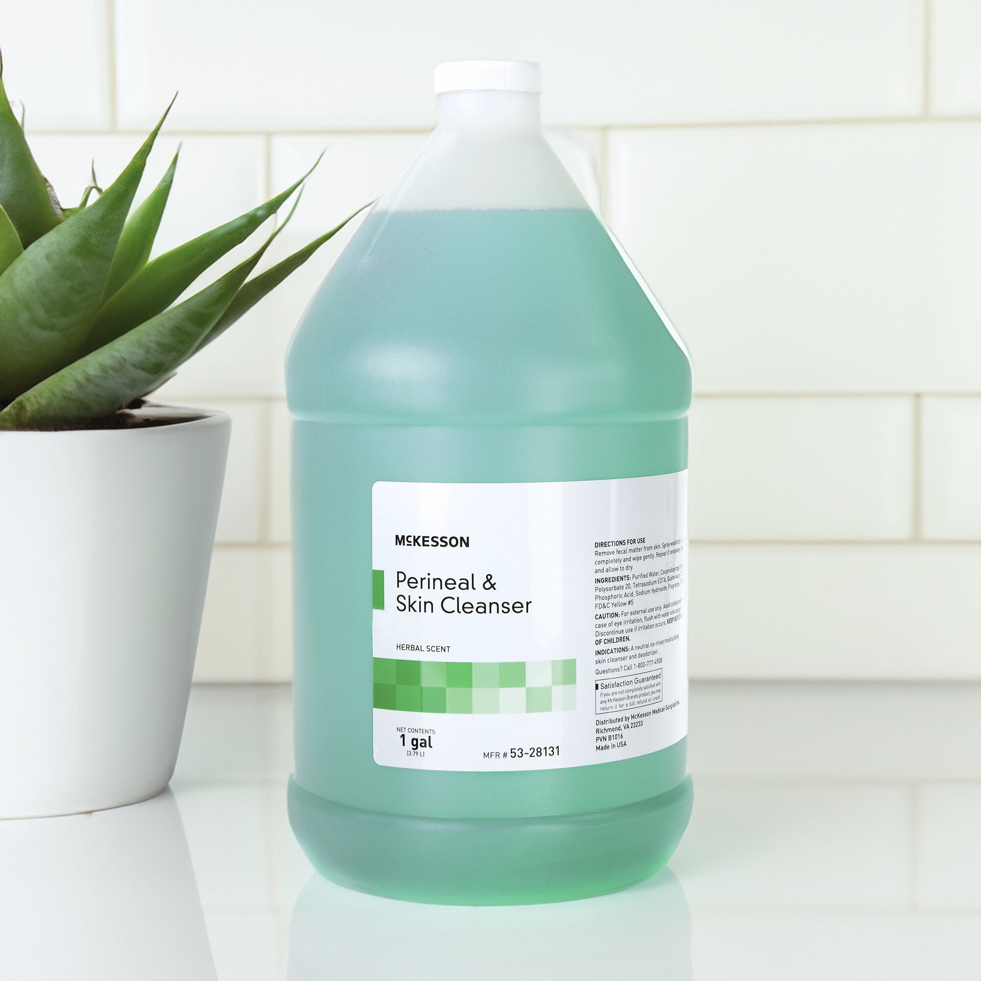 McKesson Brand 53-28131 - McKesson Rinse-Free Perineal Wash, Herbal Scent, 1 gal. - 1/Gallon, 4/Case