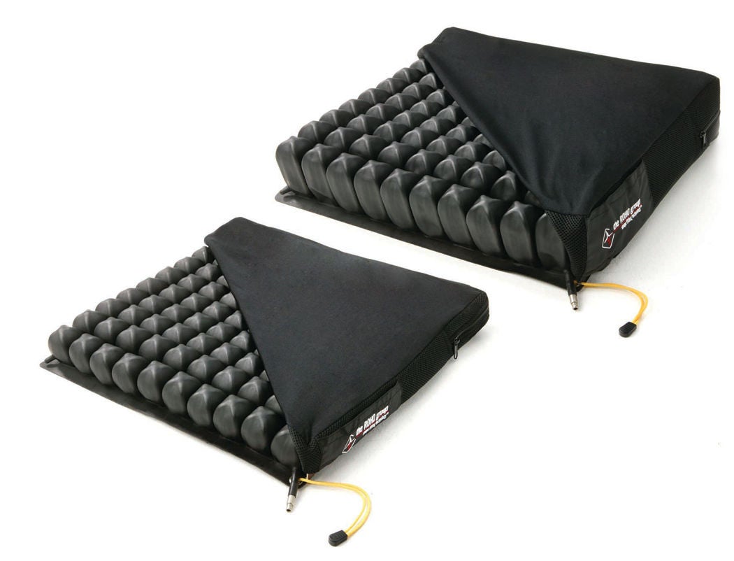 Crown Therapeutics - QS109C Seat Cushion ROHO® Quadtro Select® High Profile® 18 W X 16 L X 4-1/4 D Inch Neoprene Air Cells