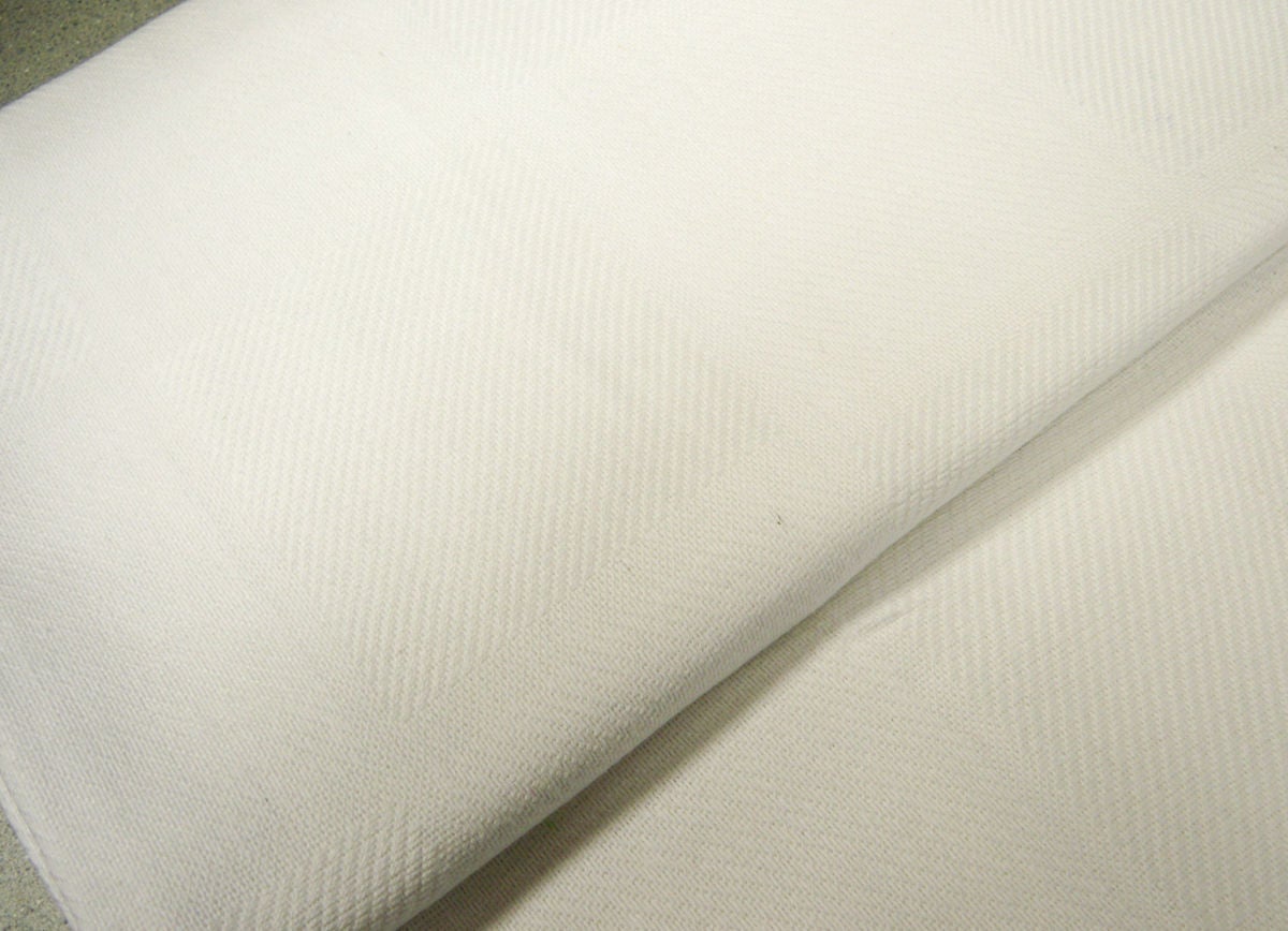 Standard Textile - 78440500 Blanket 74 X 100 Inch Cotton / Polyester 3.7 lbs. White