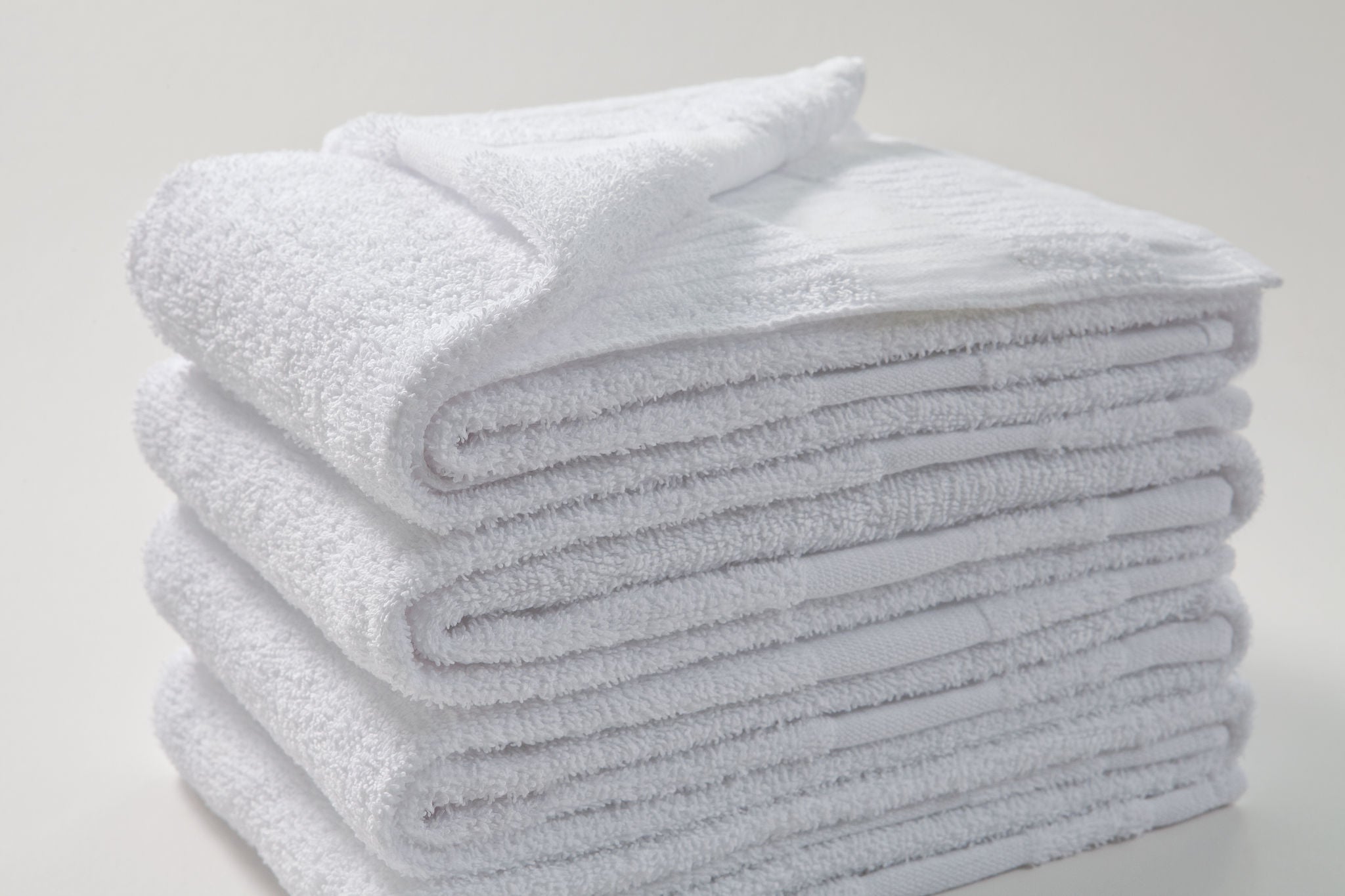 Standard Textile - 46450100 Bath Towel Room Ready for You® 24 X 50 Inch Cotton 86% / Polyester 14% White Reusable