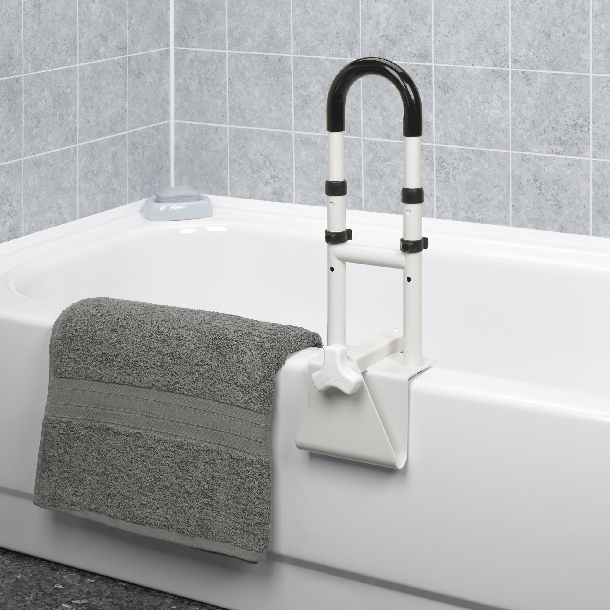 Drive DeVilbiss Healthcare RTL12036-ADJ - drive™ Clamp-On Tub Rail, White Steel, 14.5 – 17 Inch Height - 1/Each