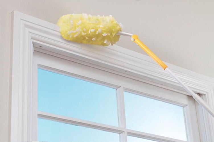 Essendant Co-United Stationers - PGC82074CT Duster Kit Swiffer® Dust Lock™ Fiber 36 Inch Length