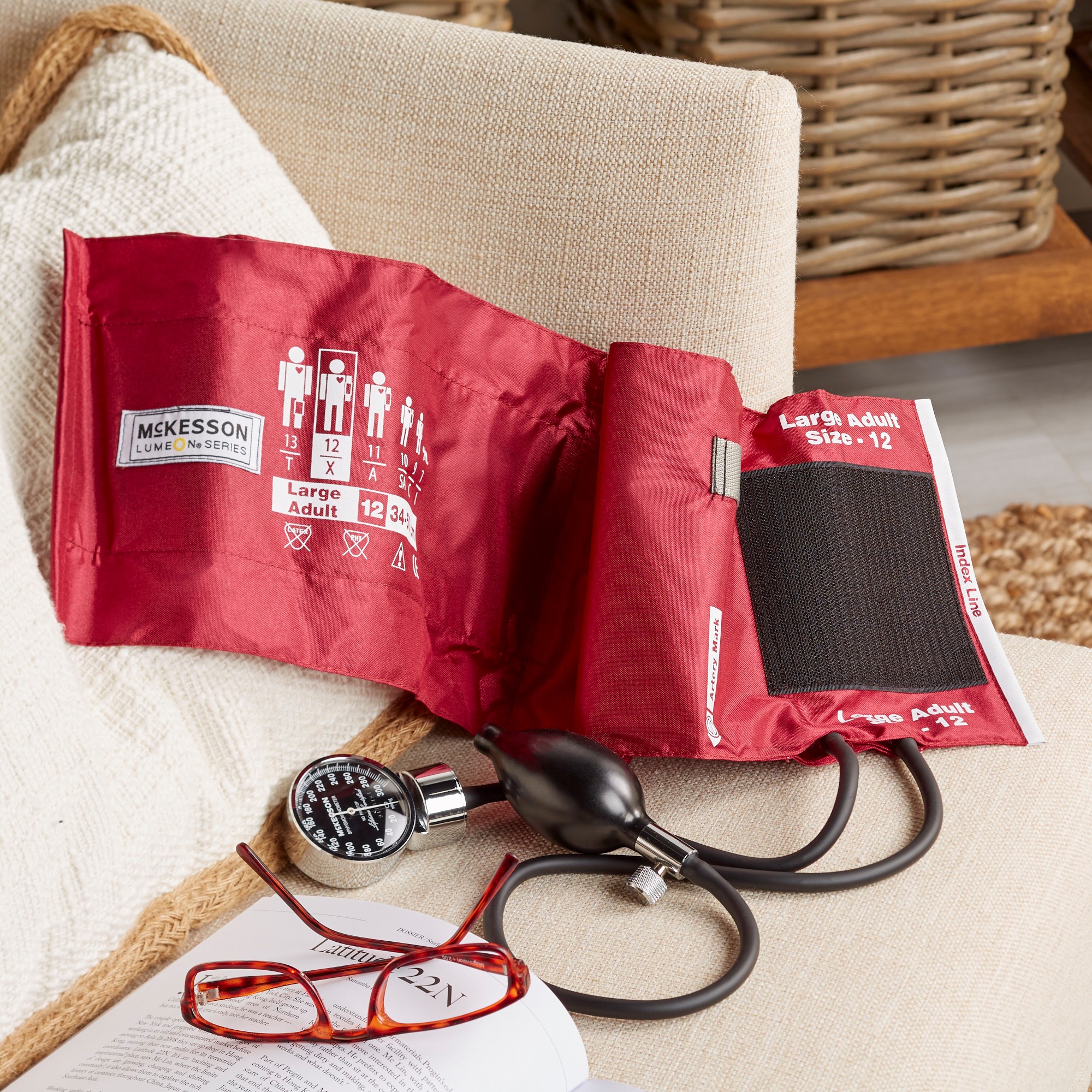 McKesson Brand - 01-700-12XBDGM McKesson Lumeon™ Aneroid Sphygmomanometer