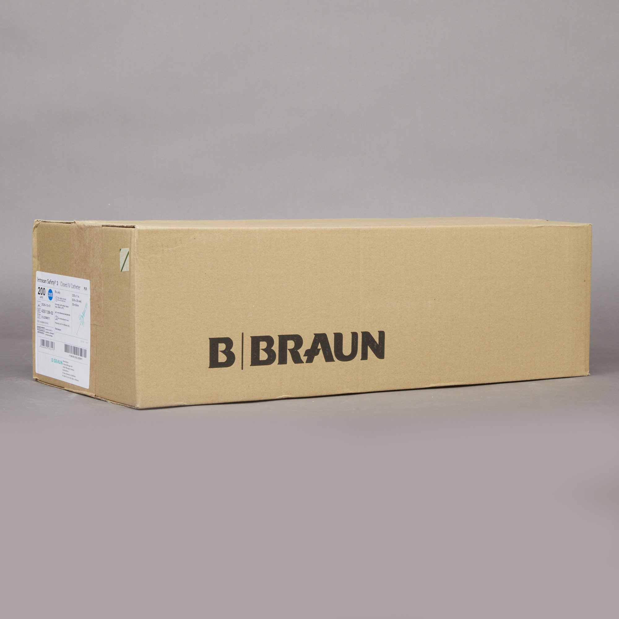 B. Braun - 4251128-02 Introcan Safety® 3 Closed IV Catheter