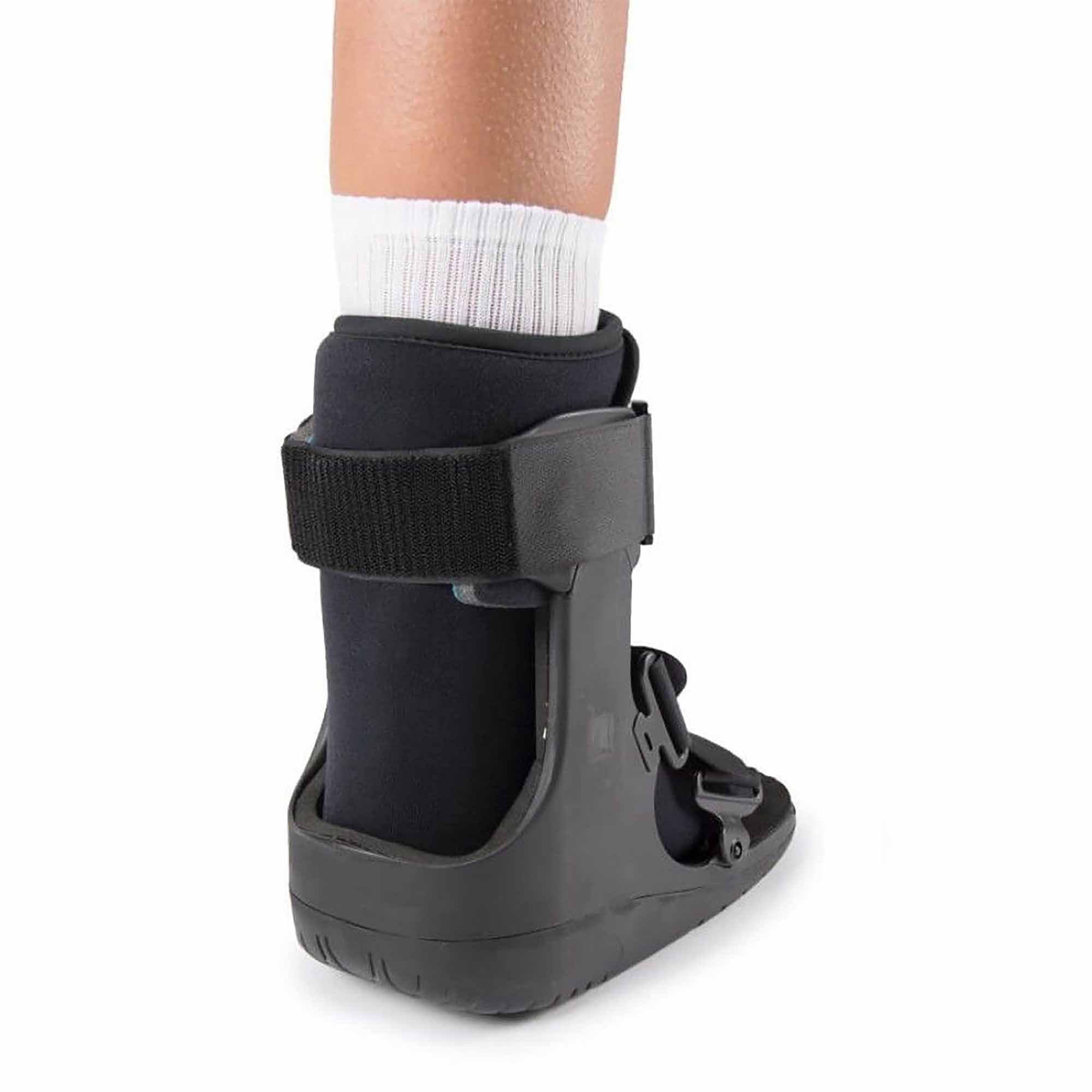 Ossur - A-W1100BLK Ossur Formfit® Low Top Air Walker Boot