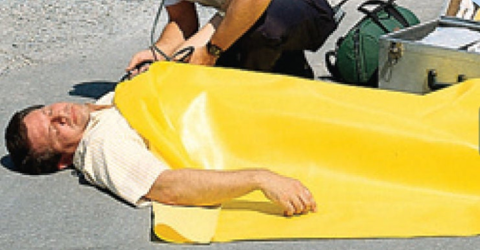 Tidi Products - 980077 Emergency Blanket 56 X 90 Inch 2-Ply Tissue / Poly Bright Yellow