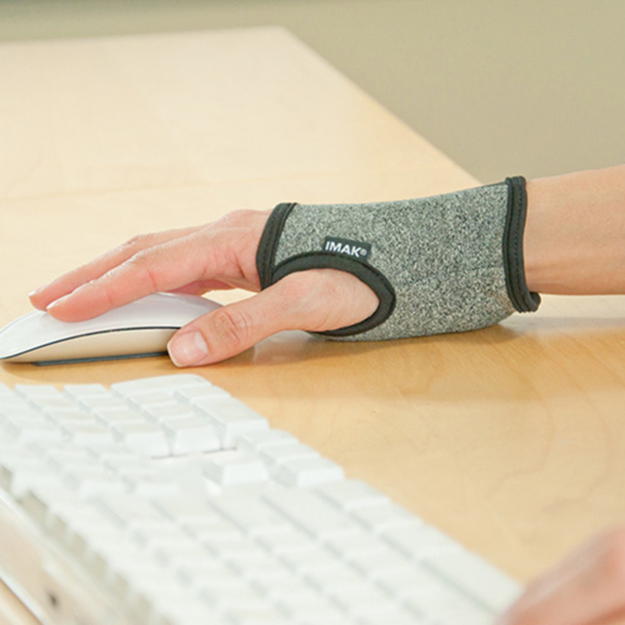 Brownmed - A20128 IMAK® RSI Computer Glove