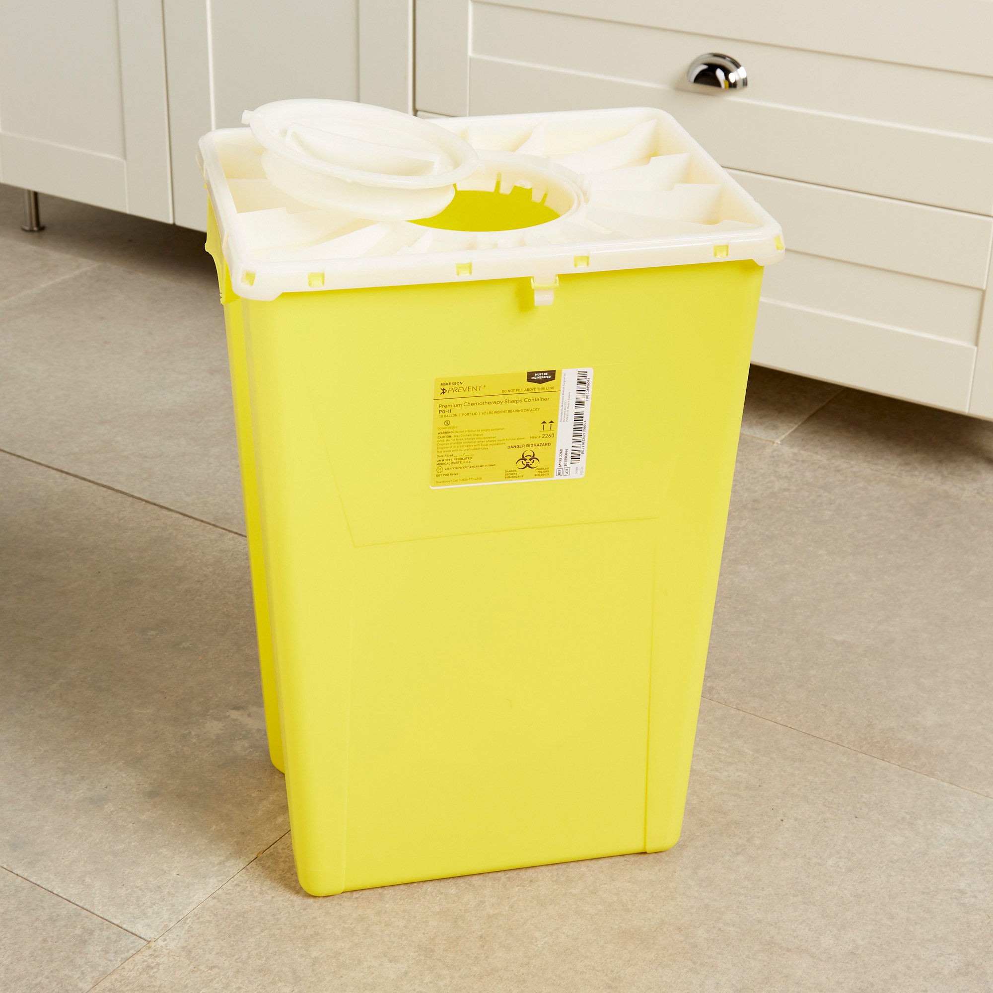 McKesson Brand 2260 - McKesson Prevent® Chemotherapy Sharps Container, 18-Gal., 24.6 x 17.3 x 13 Inch - 1/Each, 7/Case