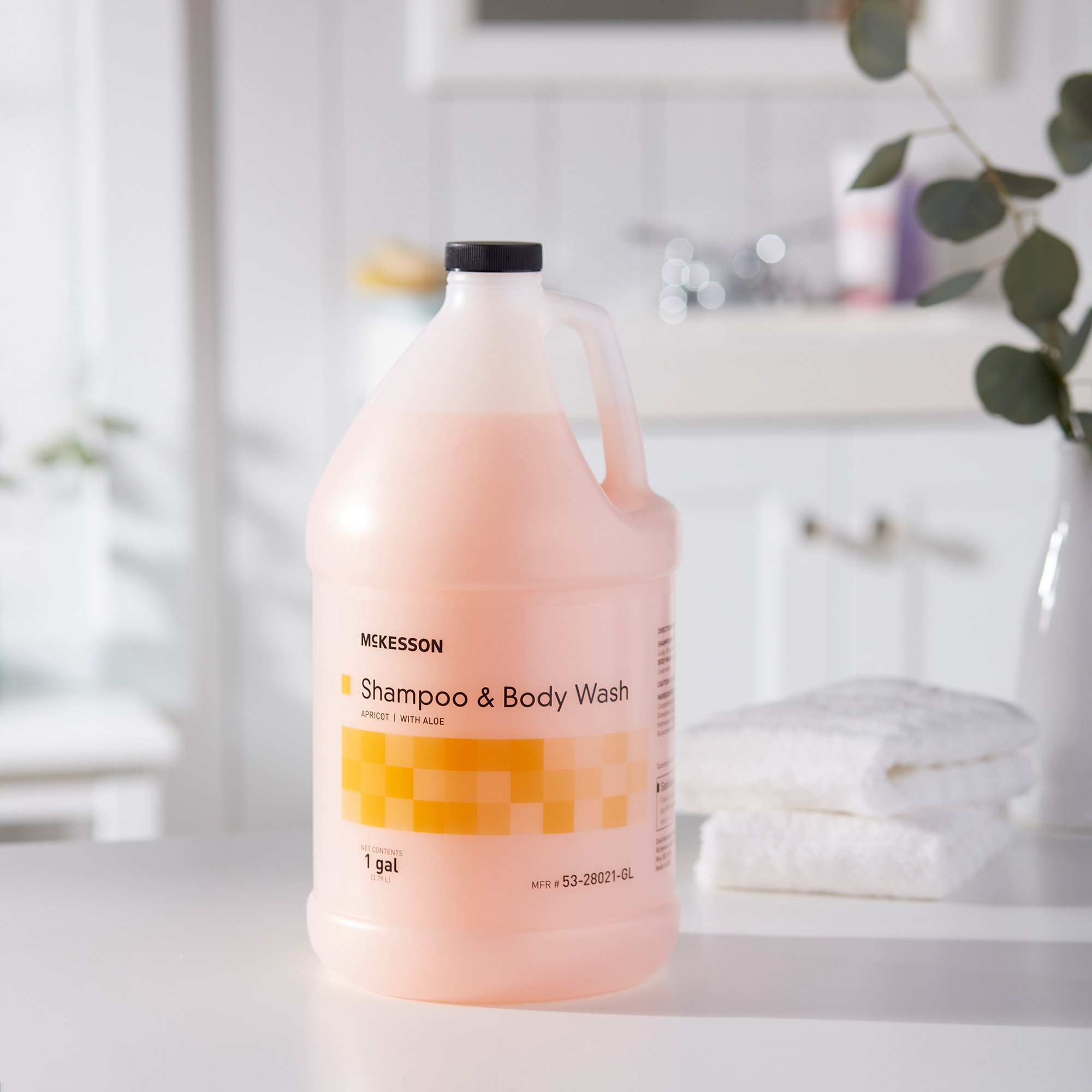 McKesson Brand 53-28021-GL - McKesson two-in-one shampoo and Body Wash, Apricot Scent, 1 Gallon Jug - 1/Each, 4/Case