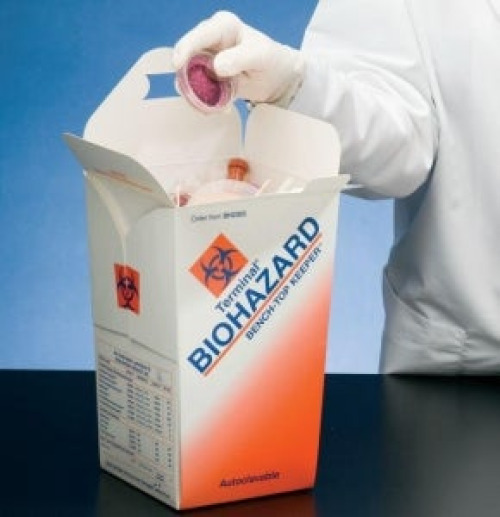 Fisher Anatomical - 14375266 Whitney Medical Solutions™ Bench-Top Keeper™ Biohazard Waste Container 5000 cc, 6 L X 6 W X 10 H Inch, NonSterile For Disposal of Contaminated Petri Dishes, Plastic Assay Vials, Analyzer Cups and Other Non-sharp Waste