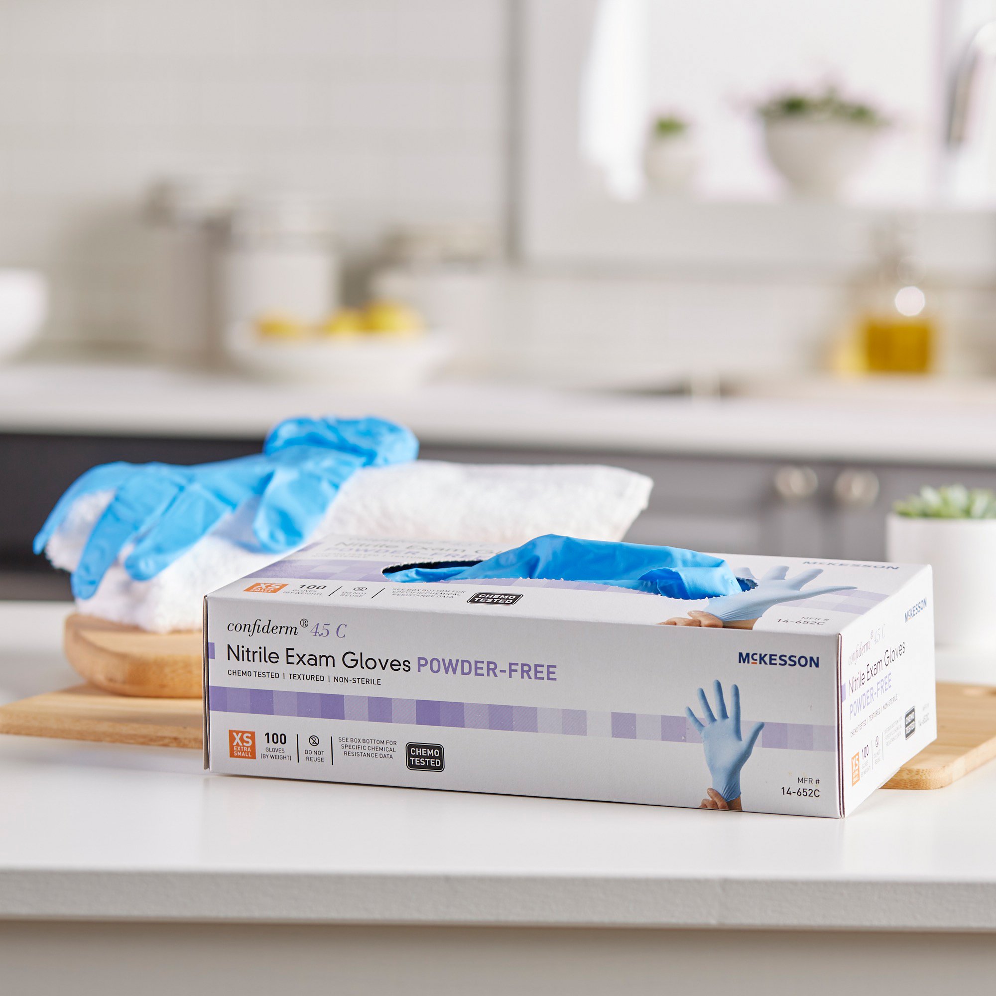 McKesson Brand 14-652C - McKesson Confiderm® 4.5C Nitrile Exam Glove, Extra Small, Blue - 100/Box, 1000/Case