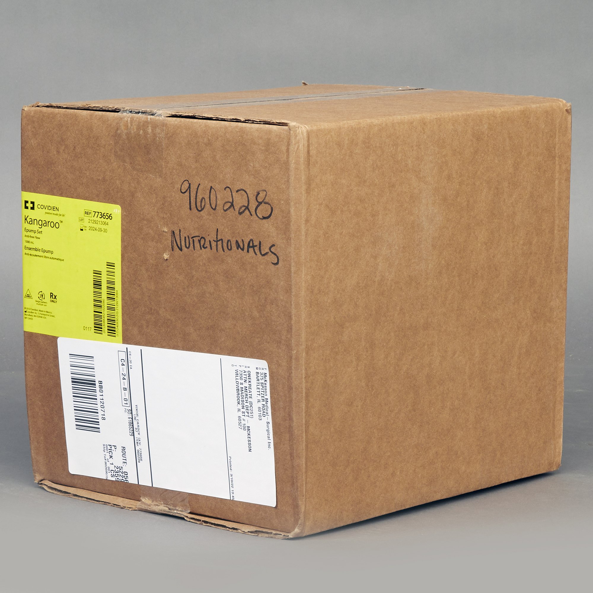 Cardinal 773656 - Kangaroo™ ePump™ Enteral Feeding Pump Bag Set, 1000 mL - 1/Each, 30/Case