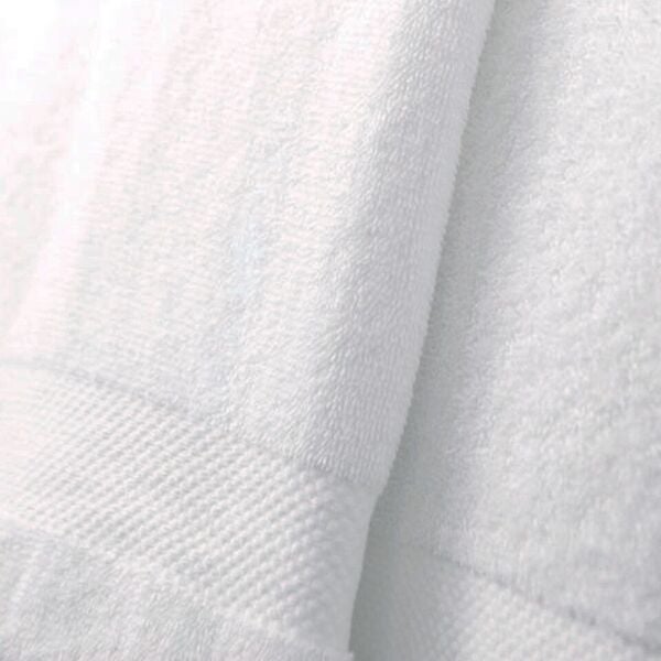 Standard Textile - 46824400 Hand Towel EuroClassique® Centium Core Technology® 16 X 30 Inch Cotton 90% / Polyester 10% White Reusable
