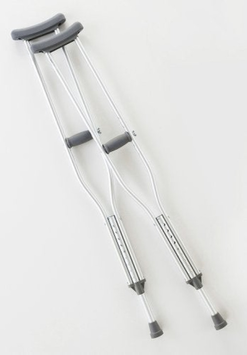 Cardinal - CA901AD Cardinal Health Underarm Crutches for Adults 5'2" – 5'10"