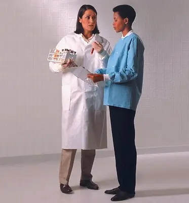 O&M Halyard Inc - 10043 Lab Coat White X-Large Knee Length 3-Layer SMS Disposable