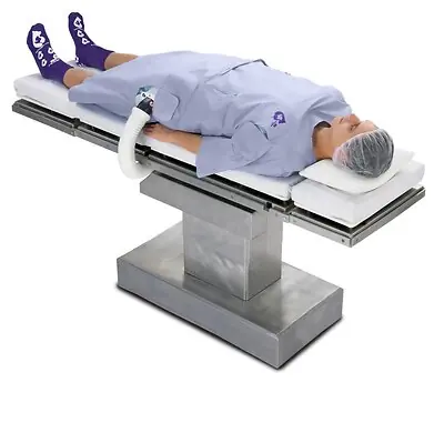 Solventum Corporation - 81202 3M™ Bair Paws™ Warming Gown