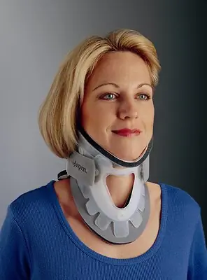 DJO - 79-83365 ProCare® Transitional 172 Rigid Cervical Collar with Replacement Pads