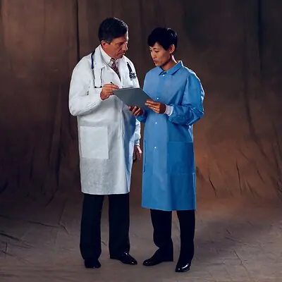 O&M Halyard Inc - 10120 Basic® Lab Coat